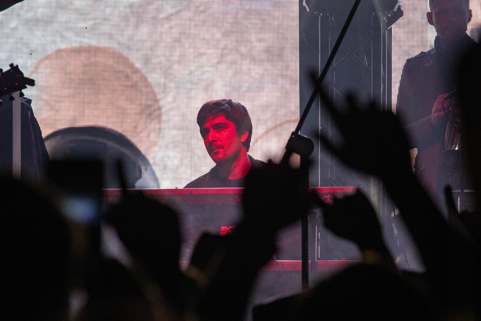 KULT - koncert w ramach Pomaranczowej Trasy 2020 - MUZYCZNA SYRENKA. 9 pazdziernika 2020, Warszawa, Stadion Syrenki. n/z. Konrad Wantrych klawisze,Rock, rock progresywny, rock alternatywny, punk, nowa fala.fot. Andrzej kaziq Wasilkiewicz/Reporter