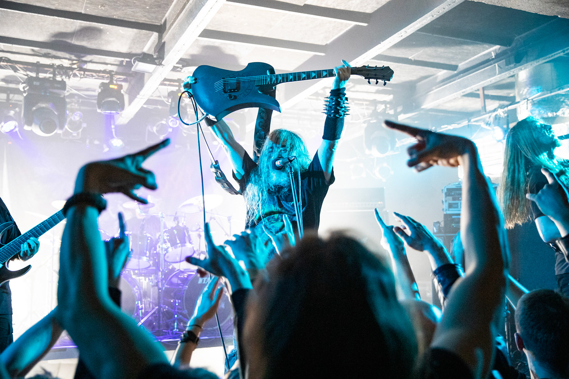 1.04.2019 Incantation, Warszawa, klub Proxima, INCANTATION - death metal, USA
John McEntee - Guitar, Vocals
Sonny Lombardozzi- Lead Guitar
Chuck Sherwood - Bass
Kyle Severn - Drums, Knock Out Productions, Left Hand Sounds.