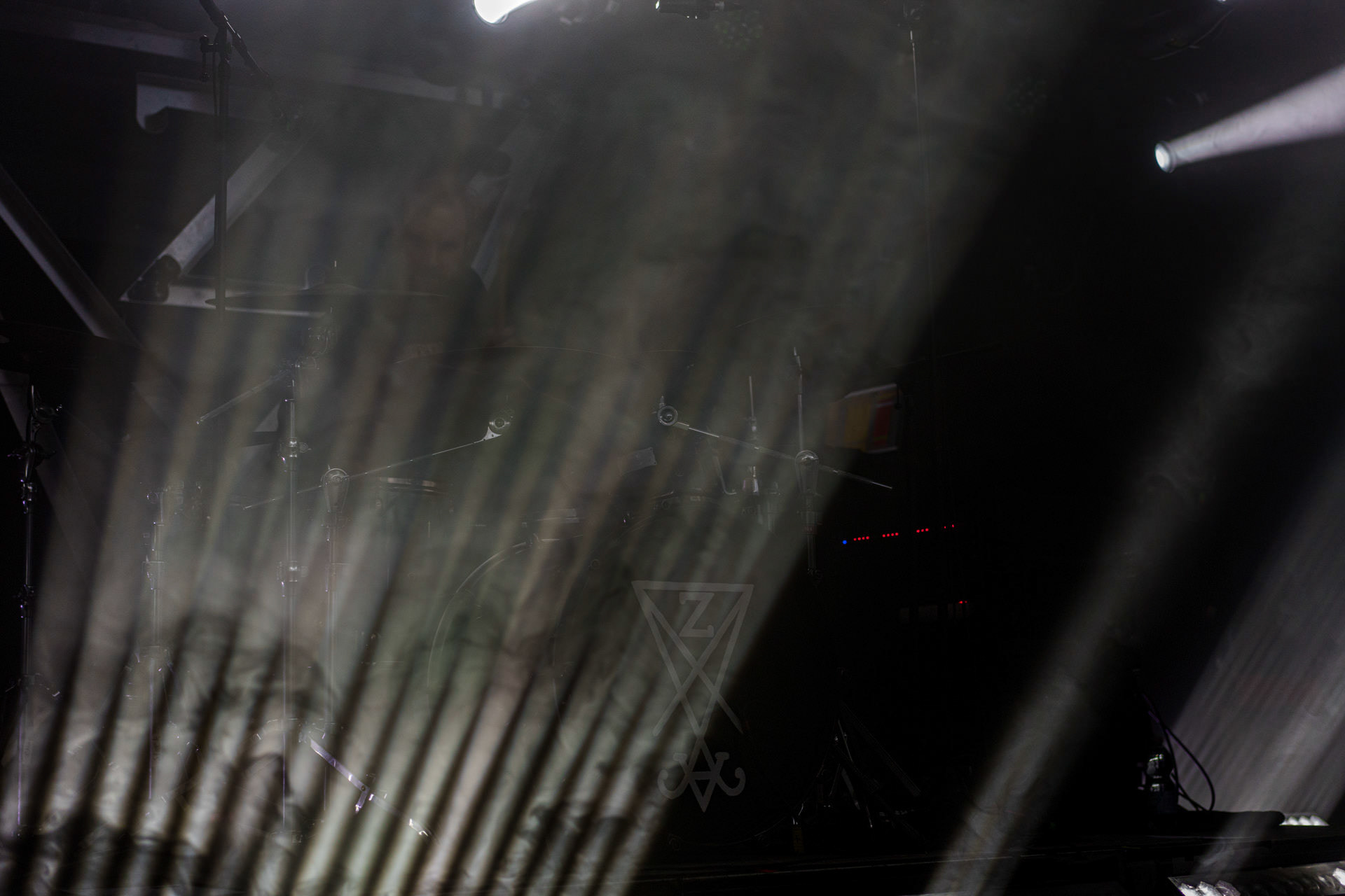 6.12.2022 Zeal &amp; Ardor - Warszawa.Szwajcarski industrial metal, blackgaze, awant-garde, afroamerykanski spirytualizmu z black metalem,n/z Marco Von Allmen - perkusja,Knock Out Productions,Klub Proxima,Fot. Andrzej Wasilkiewicz/Reporter