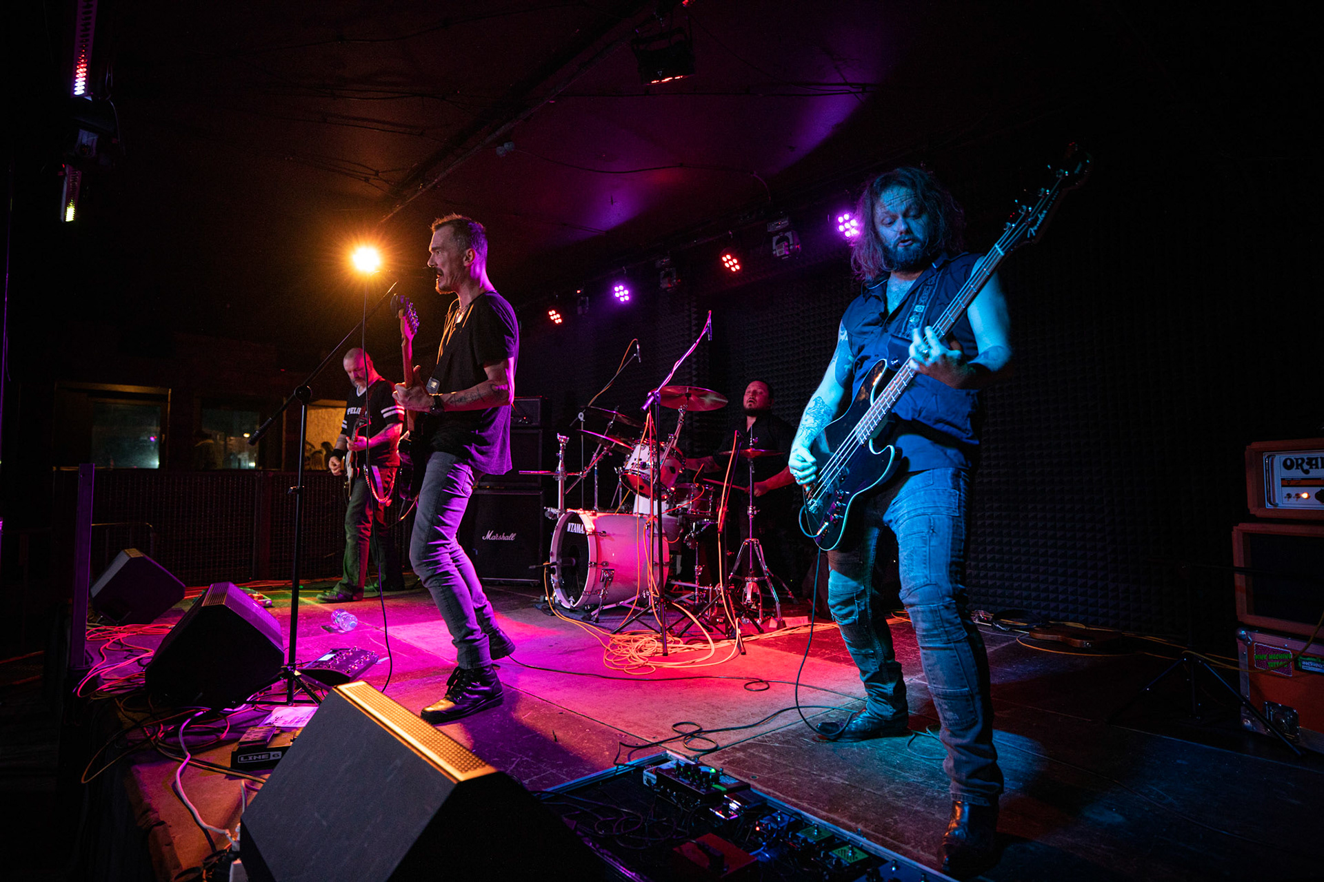 15.02.2020 DANTE - Metalowe Zwierzaki vol.13 - koncert Remont, 
Łukasz „Lucas” Myszkowski (Antigama) - gitara, wokal.
Dariusz „Daray” Brzozowski (Dimmu Borgir, ex Vader) - perkusja.
Tomasz „Yony’ego” Jońca (ex-Obscure Sphinx) - gitara.
Majk Hercberg (Plan, Hedfirst)- bass.
dark hardcore opera, fot. Andrzej Wasilkiewicz/REPORTER