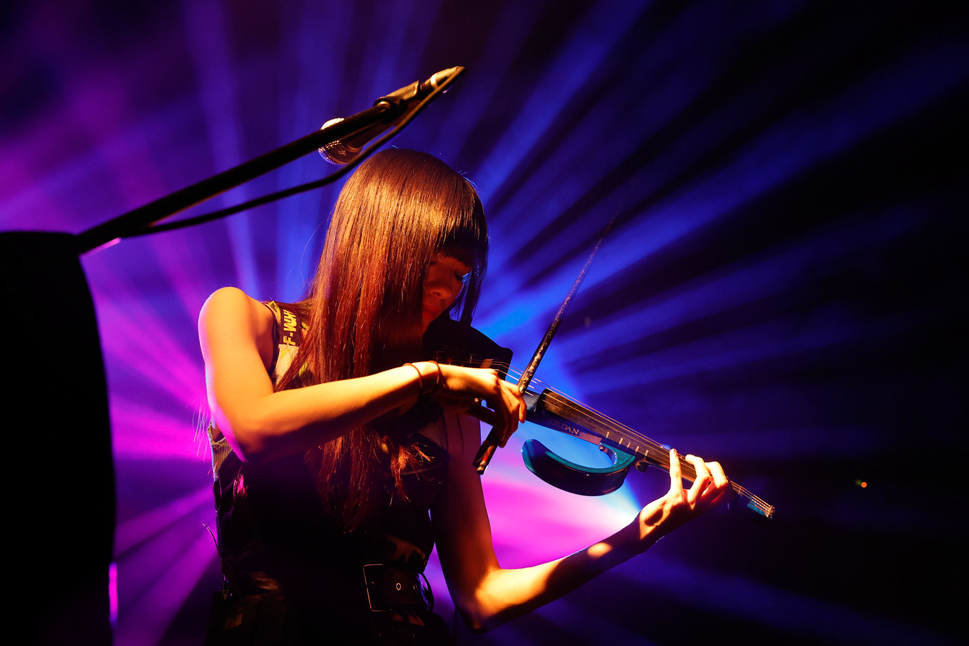 27.01.2020 Warszawa Klub Proxima koncert AliA. Europejska trasa japońskiej grupy AliA  AliAliVe2020 Around the World ReAliVe 
Slide Sunset, Knock Out Productions, 
fot. Andrzej Wasilkiewicz/REPORTER