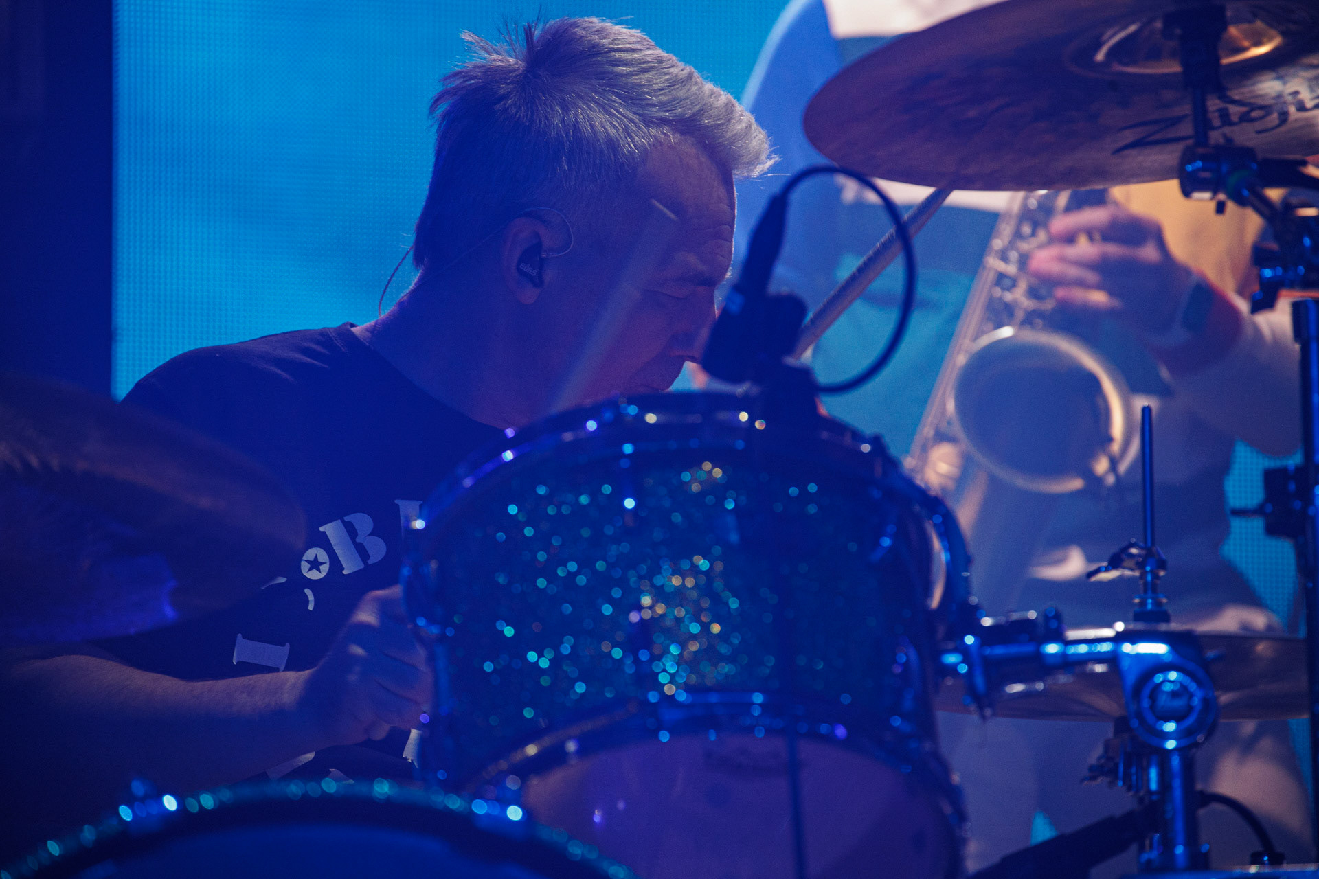 15.01.2022 KULT - koncert Pomaranczowa Trasa 2021/2022 - Warszawa Stodoła, Kult konczy w doskonalej formie przeniesiony z jesieni ostatni koncert Pomaranczowej Trasy 2021, publicznosc nie zawiodla, pelna sala.   n/z Tomasz Goehs perkusja,Rock, rock progresywny, rock alternatywny, punk, nowa fala, polski rock.fot. Andrzej kaziq Wasilkiewicz/Reporter