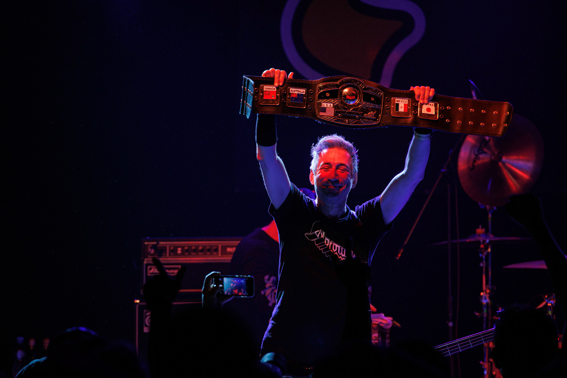 30.11.2021 koncert Dog Eat Dog - USA - hardcore, punkrock, rap, metal, hip hop, reggae, soul, funk,n/z Dave Neabore (bass), koncert Warszawa, Progresja 25 lat albumu Play Games -  Dog Eat Dog.fot. Andrzej Wasilkiewicz/Reporter