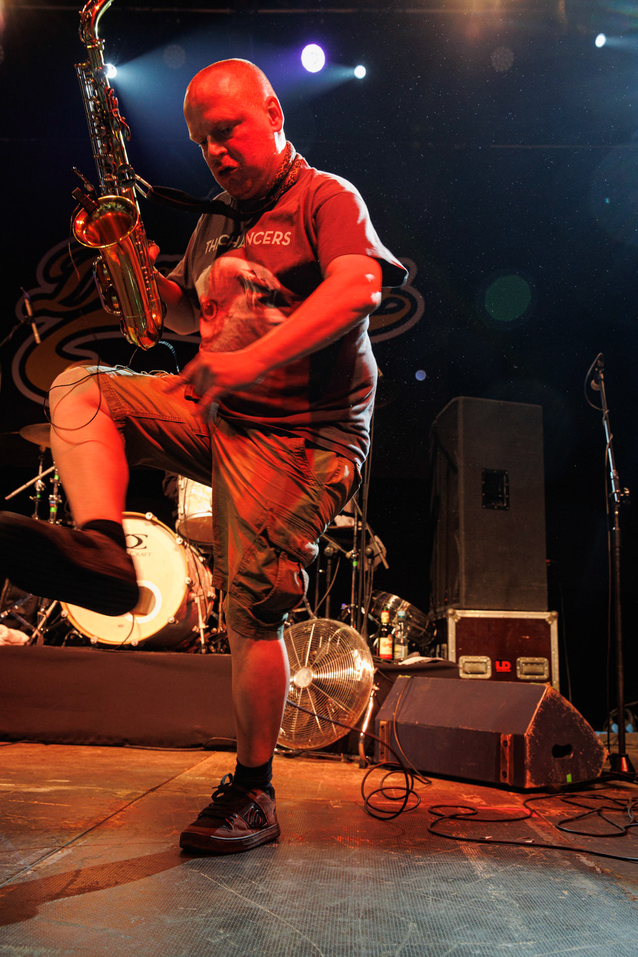 30.11.2021 koncert Dog Eat Dog - USA - hardcore, punkrock, rap, metal, hip hop, reggae, soul, funk,n/z Bozez (sax &amp; beer),koncert Warszawa, Progresja 25 lat albumu Play Games -  Dog Eat Dog.fot. Andrzej Wasilkiewicz/Reporter