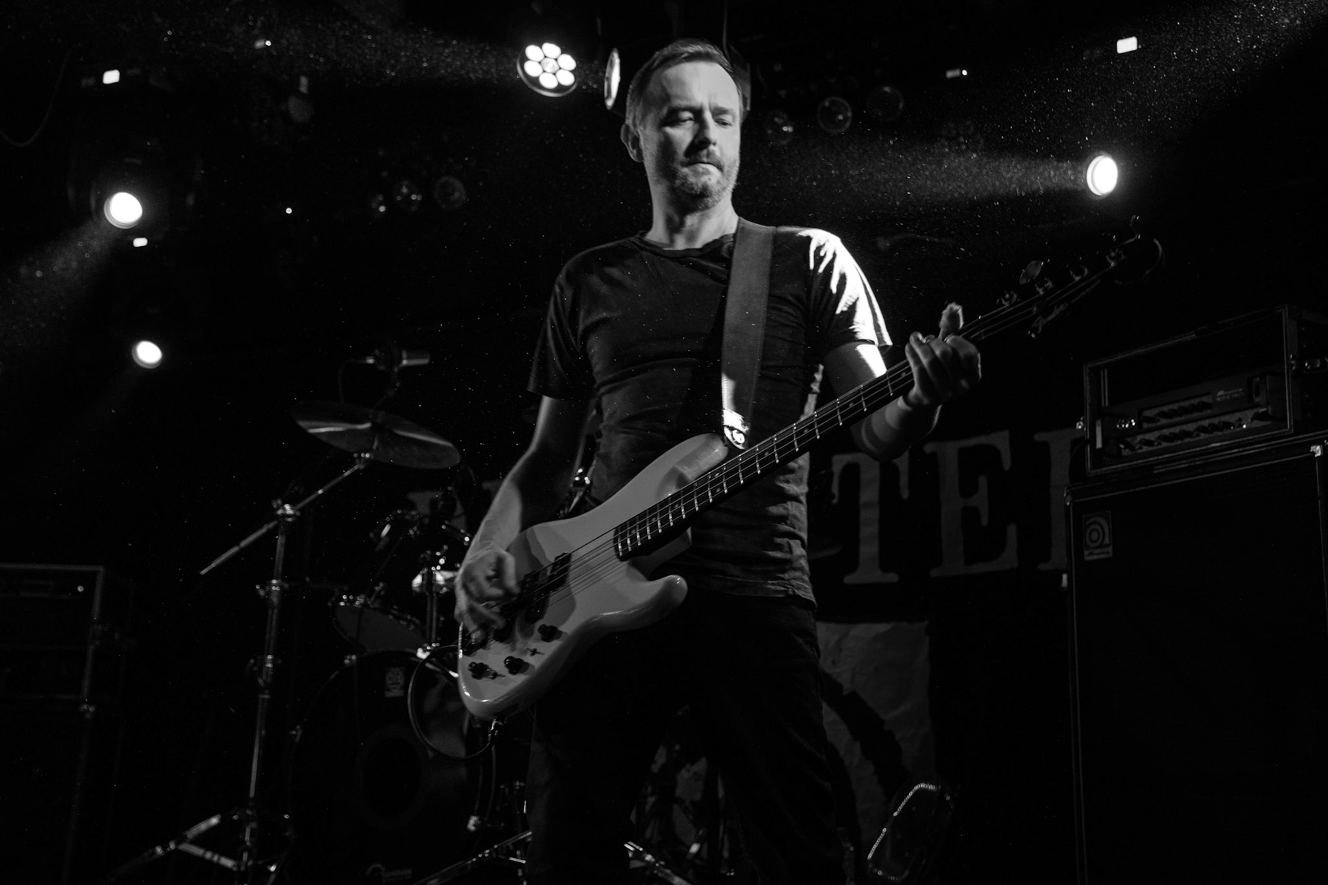 9.12.2017r Dezerter koncert Proxima, Robert Robal Matera gitara, wokal, Krzysztof Grabowski perkusja , Jacek Chrzanowski gitara basowa fot. Andrzej Wasilkiewicz/Reporter