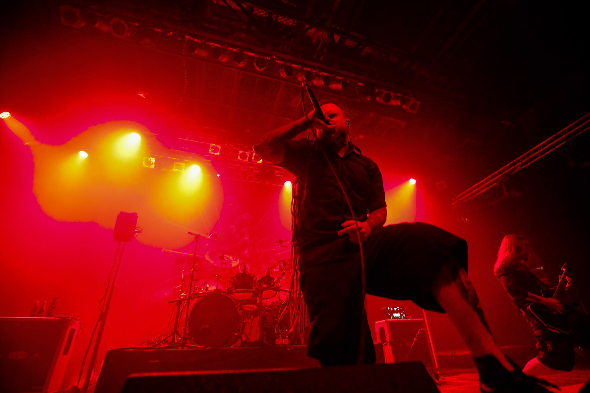 30.11.2018 Knock Out Tour 2018 - Warszawa Progresja - DECAPITATED - techniczny death metal, groove metal,

Wacław „Vogg” Kiełtyka gitara,
Rafał "Rasta" Piotrowski wokal, 
Michał "Młody" Łysejko perkusja,
Hubert Więcek gitara basowa, fot. Andrzej Wasilkiewicz/Reporter