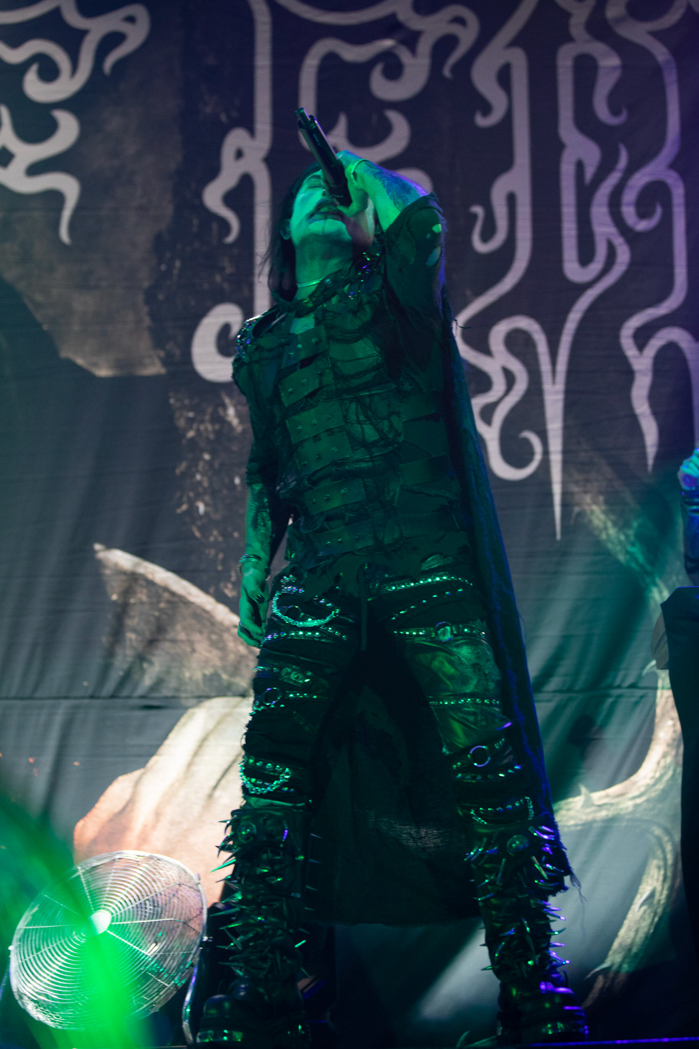 CRADLE OF FILTH - UK. black metal, metal symfoniczny, metal gotycki,
Dani Filth - Vocals,
Martin Skaroupka - Drums, Keyboards and Orchestrations,
Daniel Firth - Bass,
Richard Shaw - Guitar,  
Ashok - Guitar,  
Lindsay Schoolcraft - Narrative vocals,
Nuclear Blast Records
Knockoutprod
fot. Andrzej kaziq Wasilkiewicz/Reporter