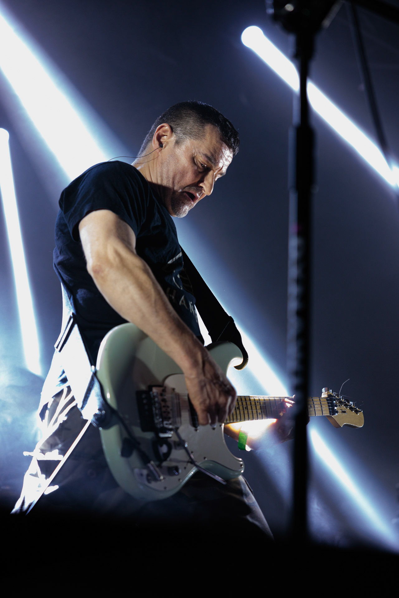 16.11.2021 Dezerter - 40 lecie,koncert Warszawa Palladium. N/z Robert Robal Matera gitara, N/z Krzysiek Grabowski perkusja,N/zJacek Chrzanowski bass, Dezerter, SS20, Punk, Punkrock, hardcore, rock.fot. Andrzej Wasilkiewicz/REPORTER