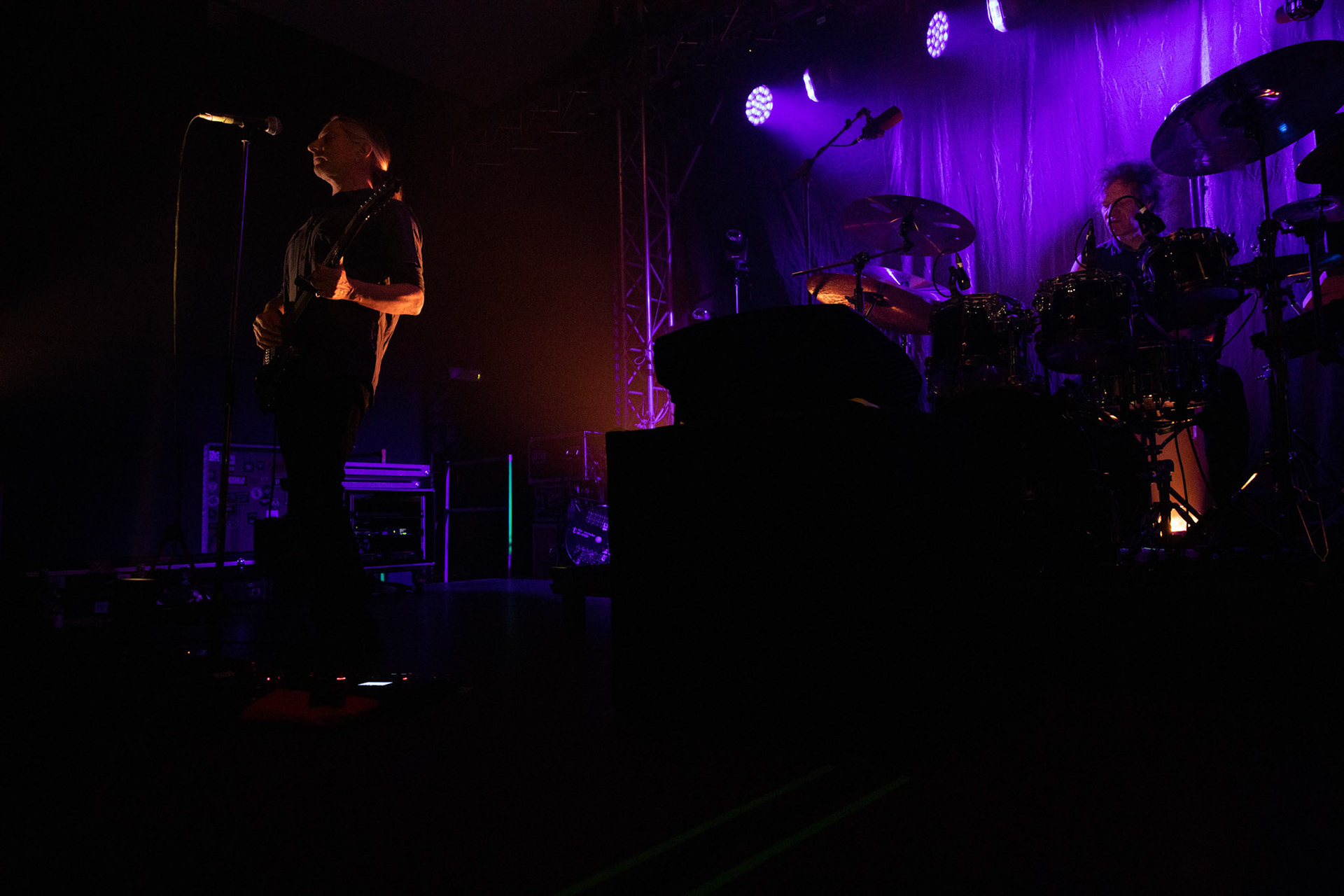 2.04.2019 THE YOUNG GODS (Szwajcaria) industrial, alternatywny rock, noise, ambient
Franz Treichler / Franz Muse, vocals, sampler, computer, guitars.
Cesare Pizzi sampler, computer.
Bernard Trontin drums, electronics.
Klub Kwadrat,
Knock Out Productions.