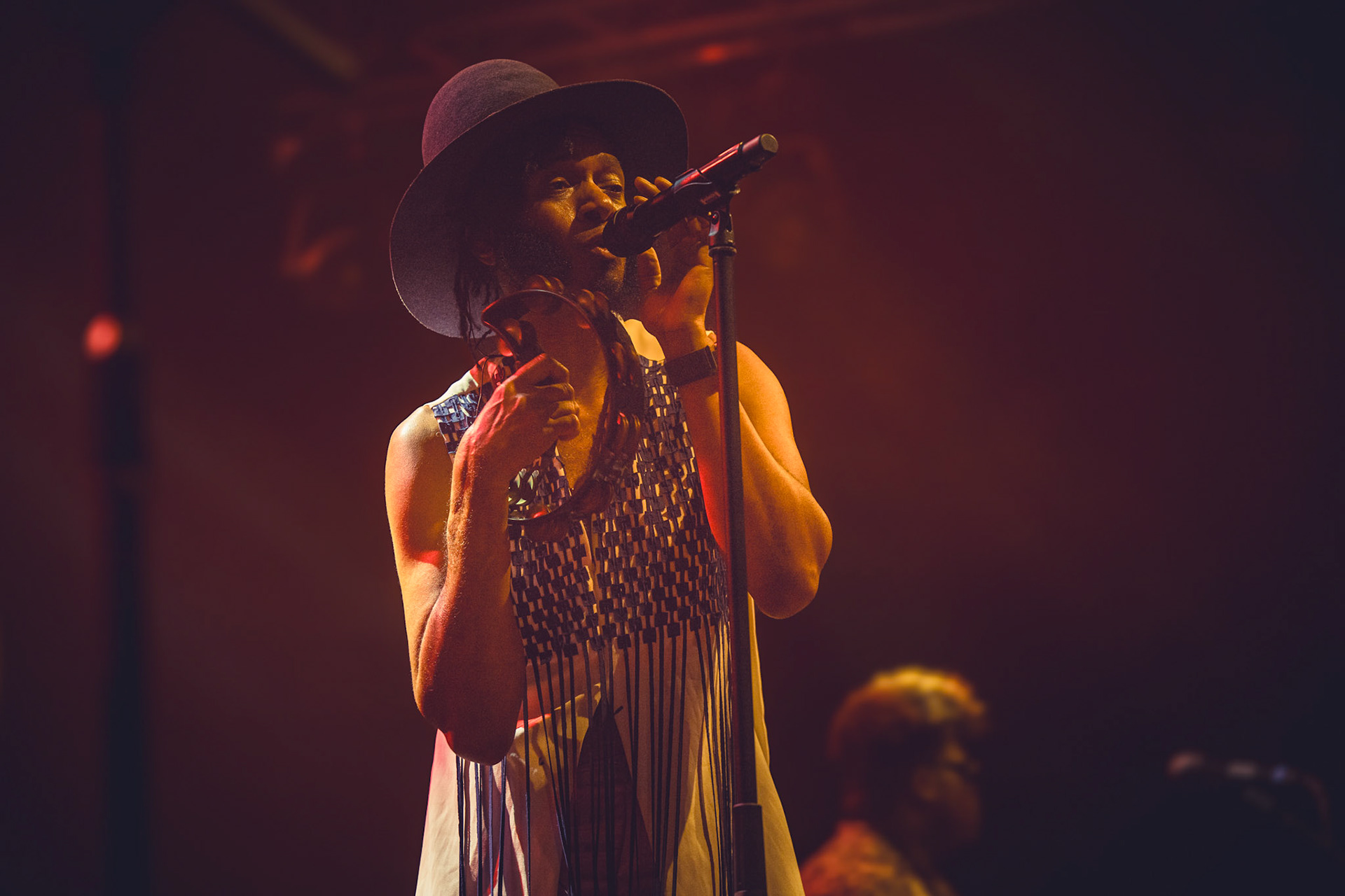 2024.07.16 Fantastic Negrito w warszawskiej Progresji  -  fot. Andrzej Wasilkiewicz kaziq.com