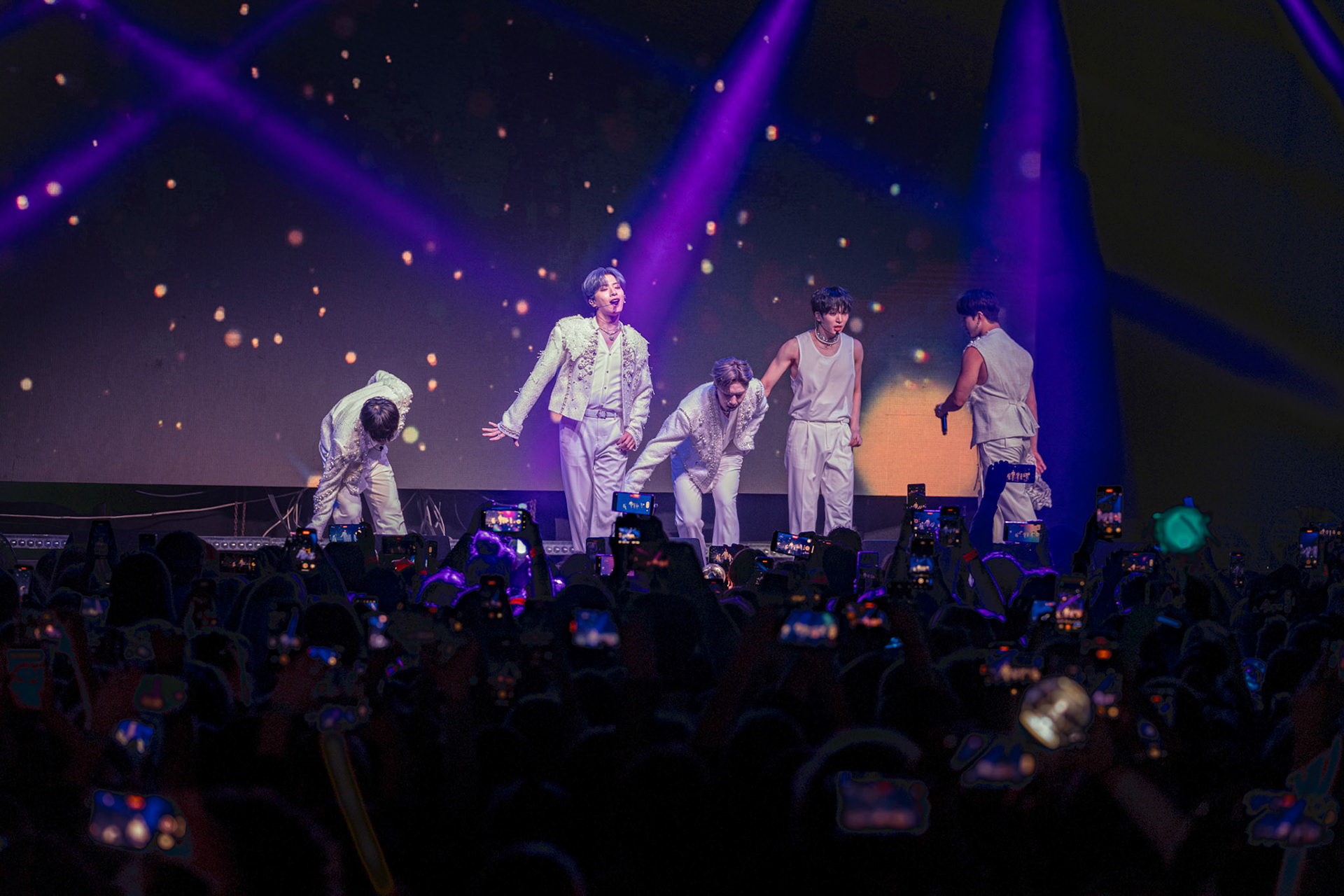 4.11.2023 Wschodzace gwiazdy K-popu - poludniowokoreanski boysband Oneus na jedynym koncercie w Polsce, w warszawskim klubie Progresja!"La Dolce Vita" Tour 2023. fot. Andrzej Wasilkiewicz/Reporter