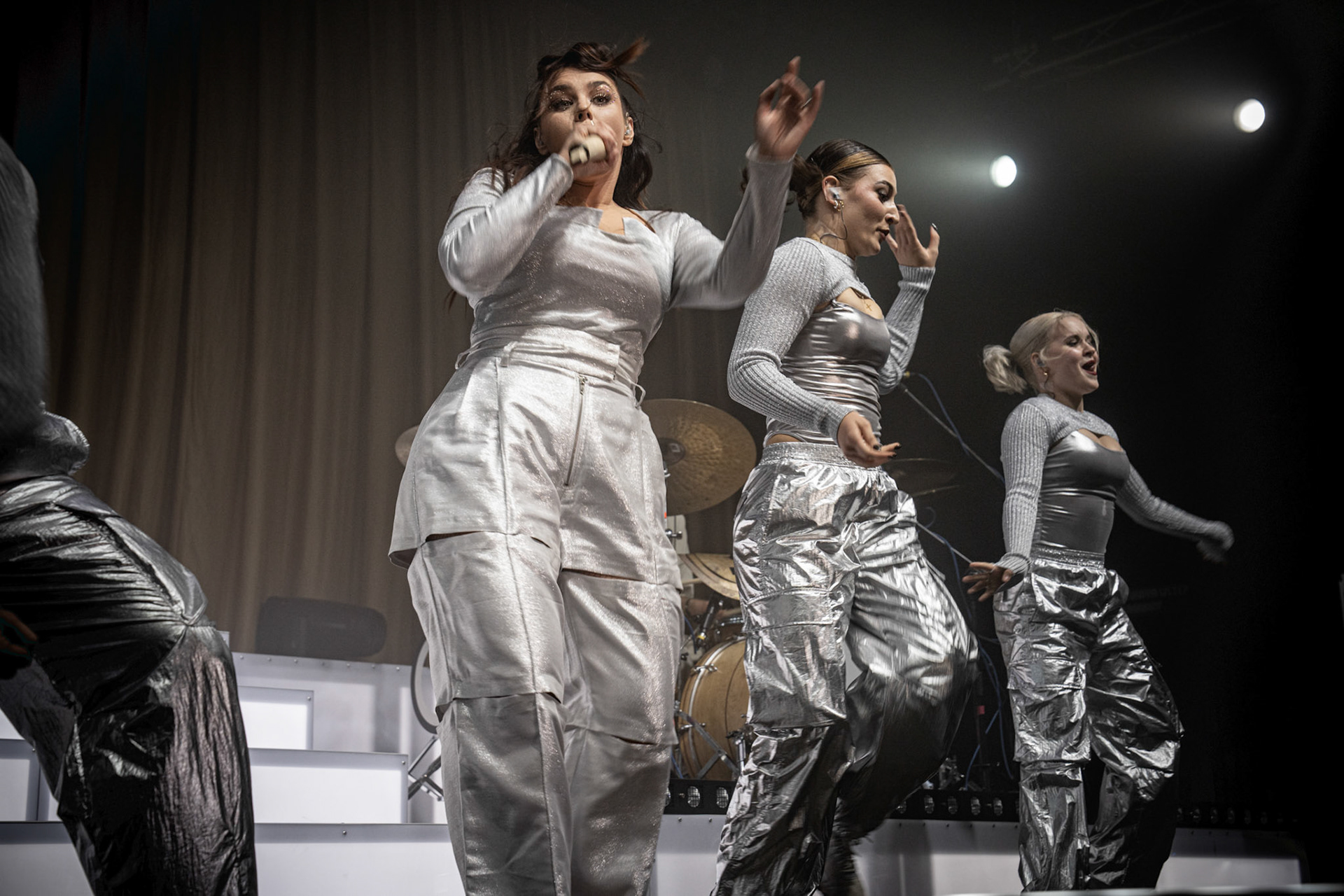 28.10.2023 Ewa Farna specjalny koncert urodzinowy Warszawa, Klubie PROGRESJA, fot. Andrzej Wasilkiewicz/Reporter