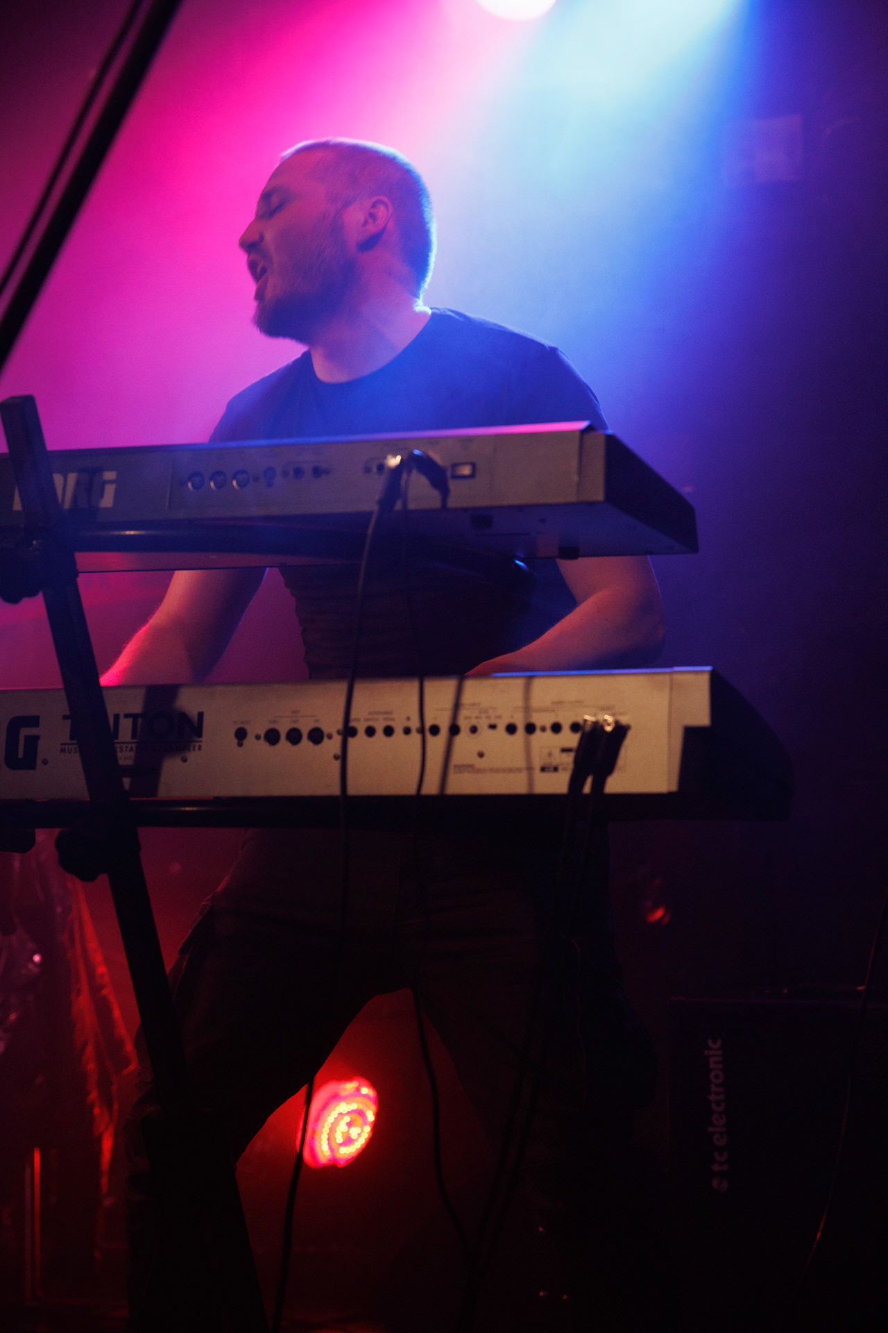 Painthing - death, doom metal.Koncert Czwarta Fala MMXXII klub VooDoo Warszawa.n/z Kuba Grobelny – guitar, vocal, n/z Bartłomiej Kaczor – guitar, n/z Darek Ojdana – keys, n/z Jan Rajkow-Krzywicki – bass,n/z Tomasz Śwital – drums,Fot. Andrzej Wasilkiewicz/kaziq.com