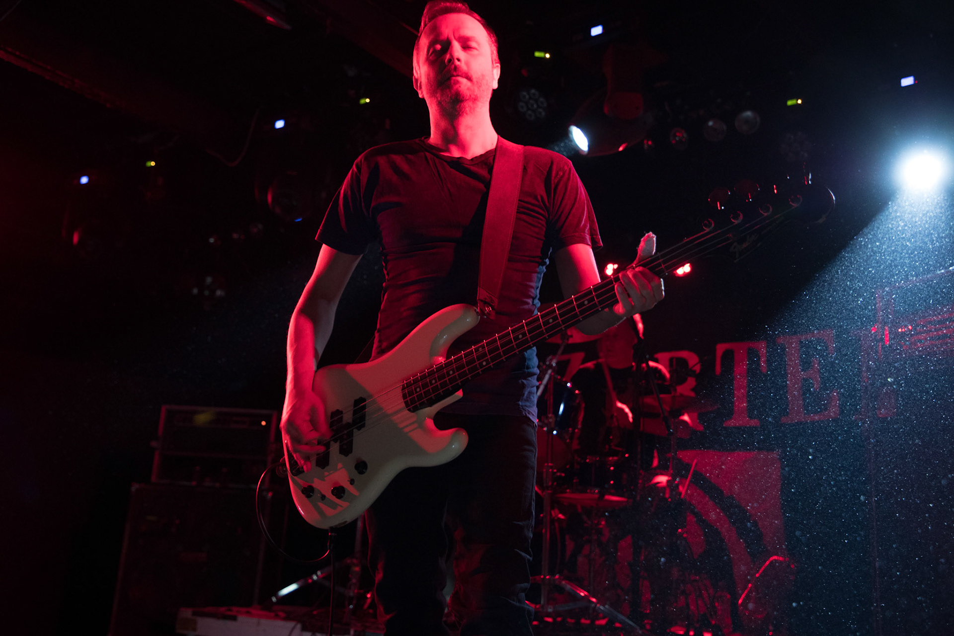 9.12.2017r Dezerter koncert Proxima, Robert Robal Matera gitara, wokal, Krzysztof Grabowski perkusja , Jacek Chrzanowski gitara basowa fot. Andrzej Wasilkiewicz/Reporter