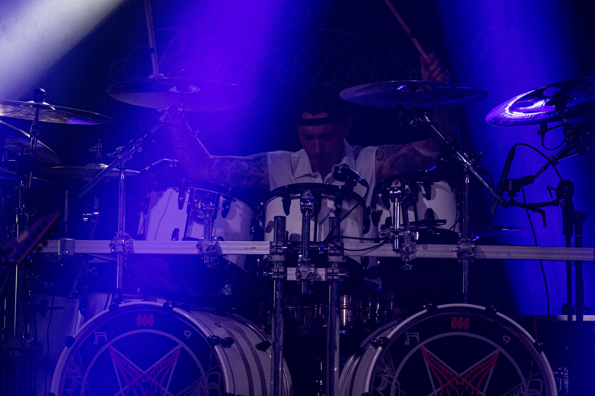 12.09.2021 - KAT i Roman Kostrzewski - koncert "Do zobaczenia w piekle" Wroclaw, Centrum Koncertowe A2.  Jacek Nowak – perkusja,fot. Andrzej kaziq Wasilkiewicz