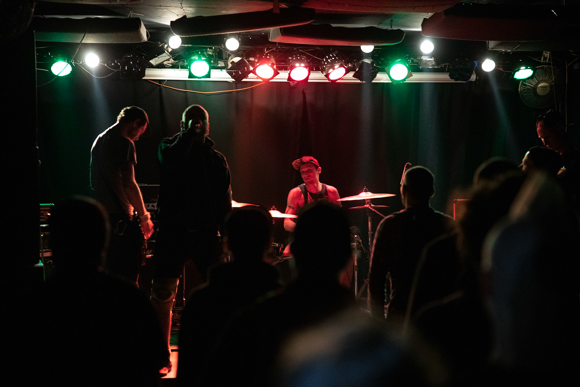 WOLFTRAP13 Warszawa, Polska - hardcore/punk
warszawski projekt białoruskich muzyków Monday Suicide, Rwan czy Devil Shoots Devil,  The End Of czy Wrong
koncert Warszawa, Pogłos, WiniaryBookings fot. Andrzej Wasilkiewicz/Reporter