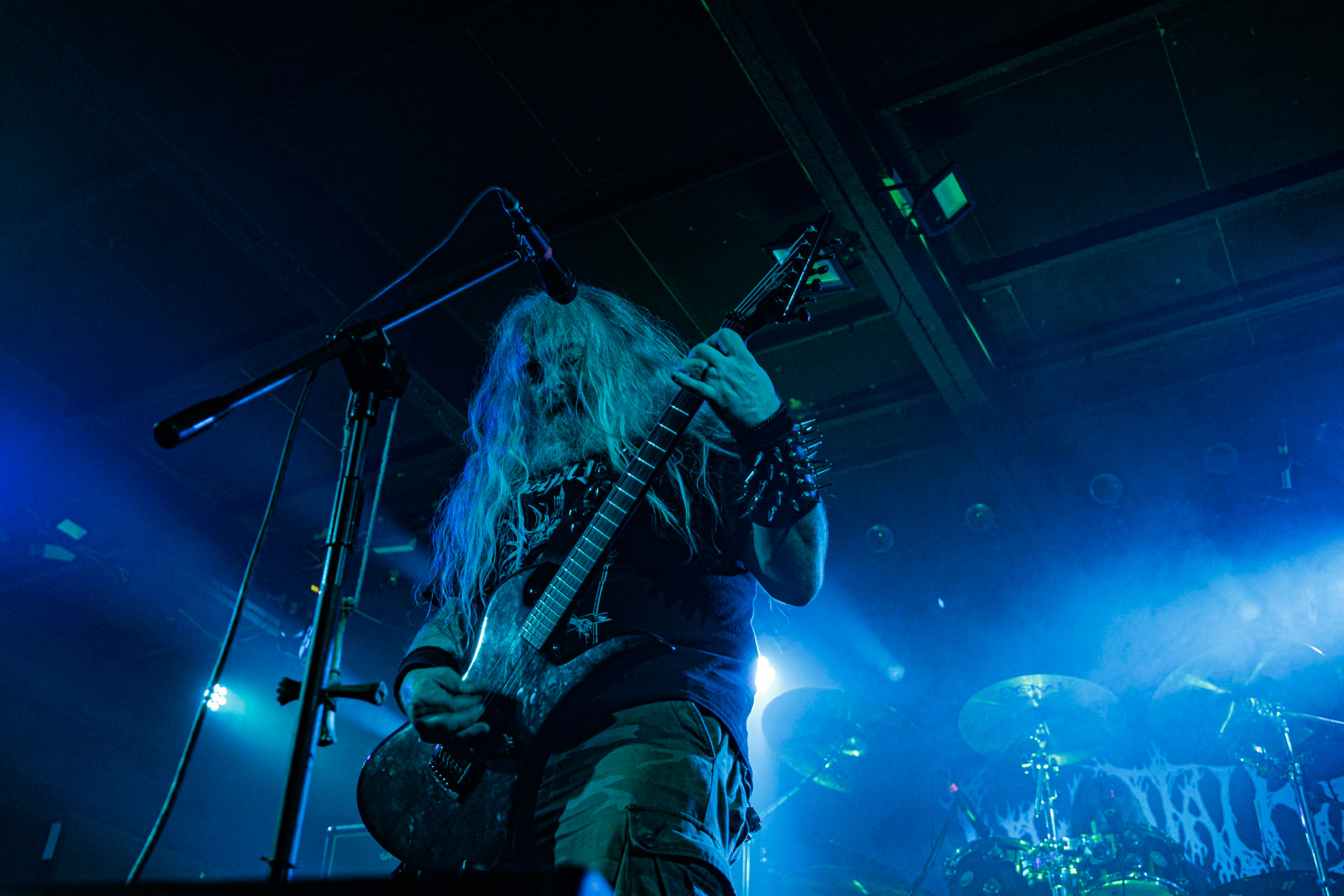 21.10.2022 - 𝗜𝗡𝗖𝗔𝗡𝗧𝗔𝗧𝗜𝗢𝗡 - amerykanski death metal w warszawskiej Proximie.Morderczy death metal na maksymalnie niskim stroju, halasie i chaosie nigdy nie stracil na sile - niezaleznie czy mowimy o swietnej nowej plcie, czy o kultowych strzalach rzedu "Onward to Golgotha". Sklad dowodzony przez Johna McEntee nigdy nie pudluje - na zywo rowniez.John McEntee - gitara, wokal, Kyle Severn - perkusja Alex Bouks - gitara,Chuck Sherwood - gitara basowa,Death metal, Black metal, Metal, Death-doom, Produkcja Knock Out Productions,fot. Andrzej Wasilkiewicz/Reporter