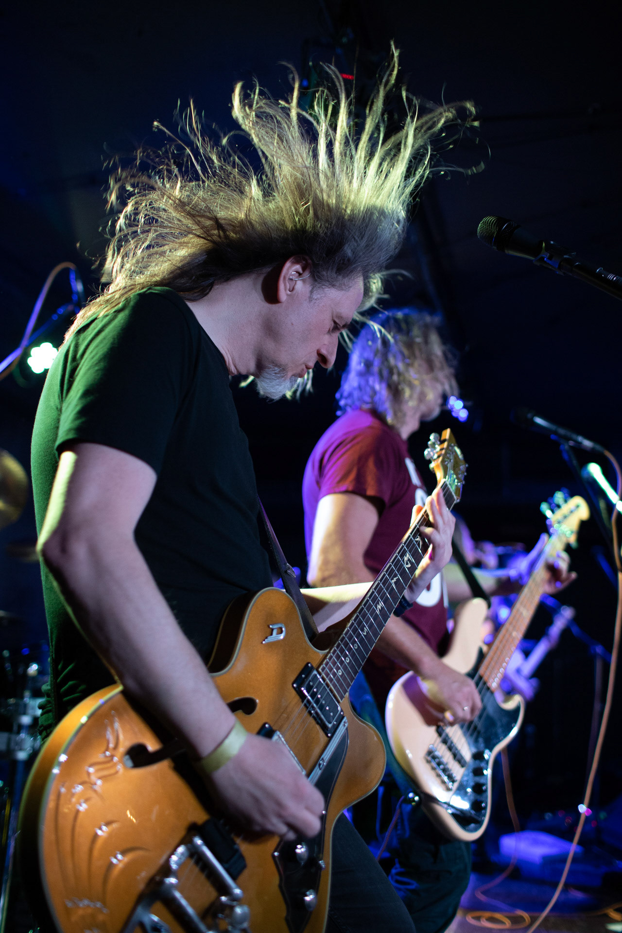 2Tm2,3 - Tymoteusz - koncert Warszawa Remont.n/z Robert Drezmak Drezek – gitara,n/z Krzysztof Dr Kmieta Kmiecik – gitara basowa,  wokal,Fot. Andrzej Wasilkiewicz/Reporter