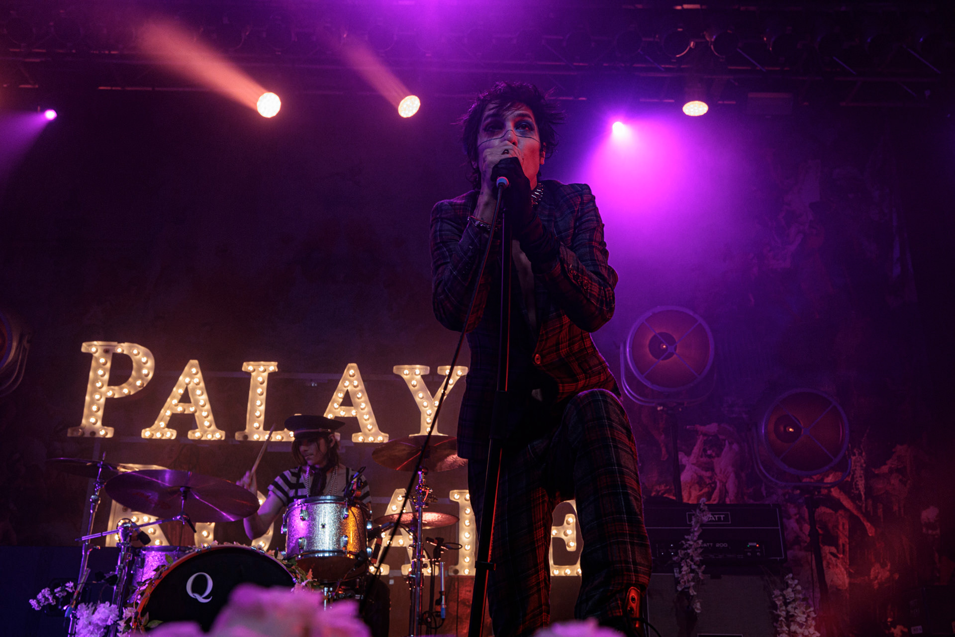 Palaye Royale - Warszawski koncert zespołu braci Kropp w Progresji. Art rock, rock and roll, glam rock, garage rock, indie rock, WiniaryBookings, fot. Andrzej Wasilkiewicz/Reporter