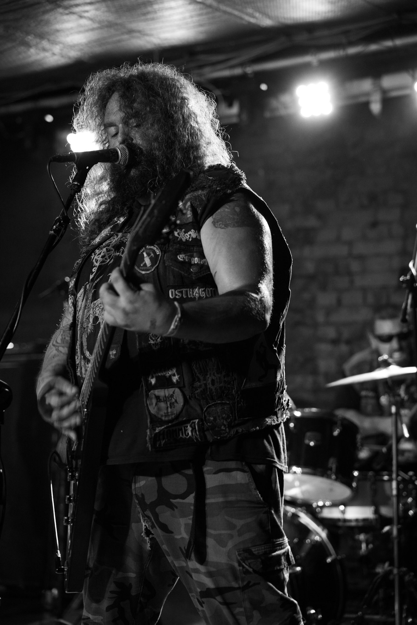 Violentor - Italy, Thrash Metal, Anti-society, Hate, Lust murders, 
Infernö Records

Ale - Threat and Guitar
Ricca - Bass Backing Offences
Iago - Drums