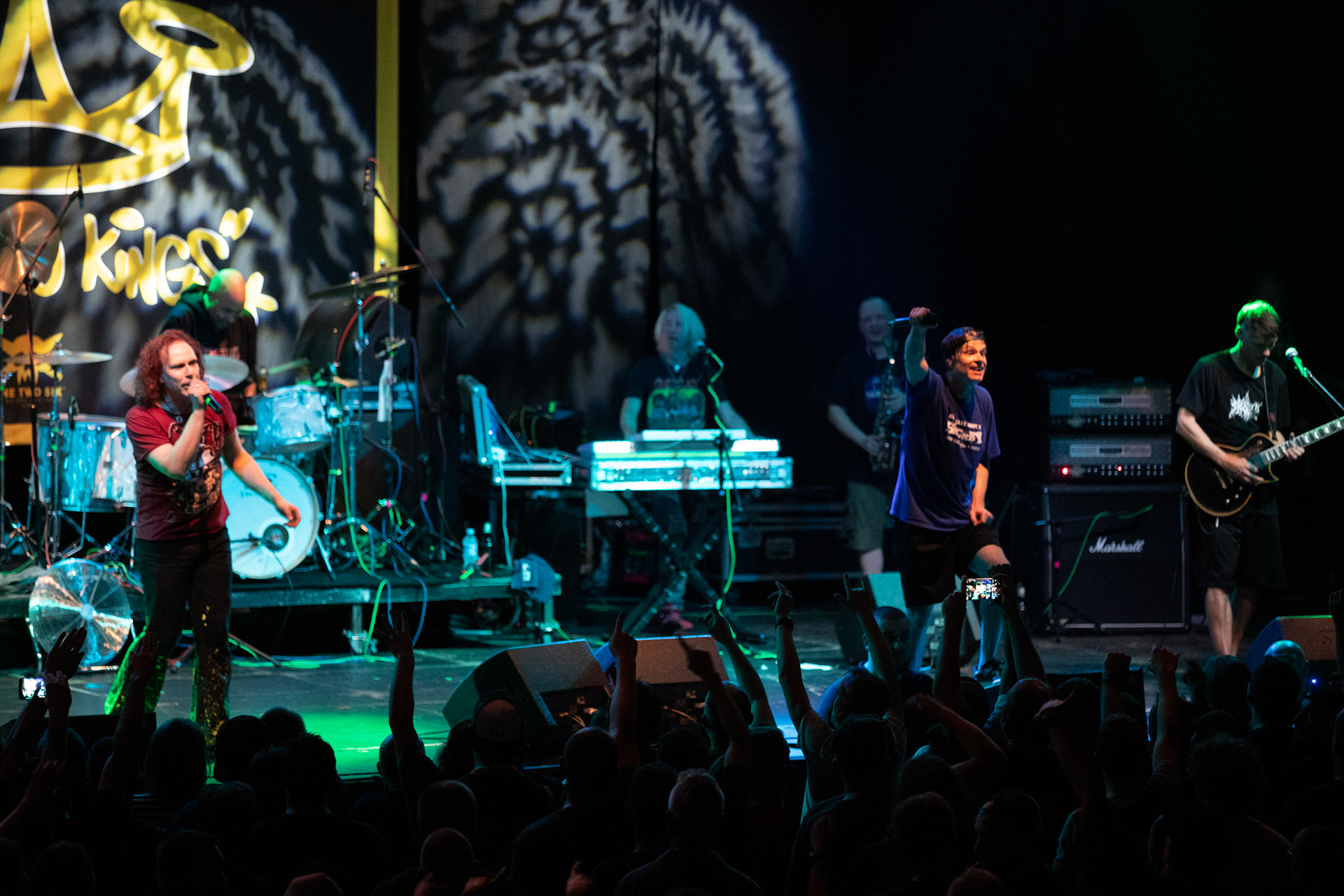 Dog Eat Dog - USA - hardcore, punkrock, rap, metal, hip hop,reggae, soul, funk,
Dave Neabore (bass), 
John Connor (vocals), 
Brandon Finley (drums) 
Roger Hämmerli (guitar)
Bozez (sax & beer)
koncert w Warszawskiej Progresji w ramach trasy 25 lat All Boro Kings zespołu Dog Eat Dog.
fot. Andrzej Wasilkiewicz/Reporter