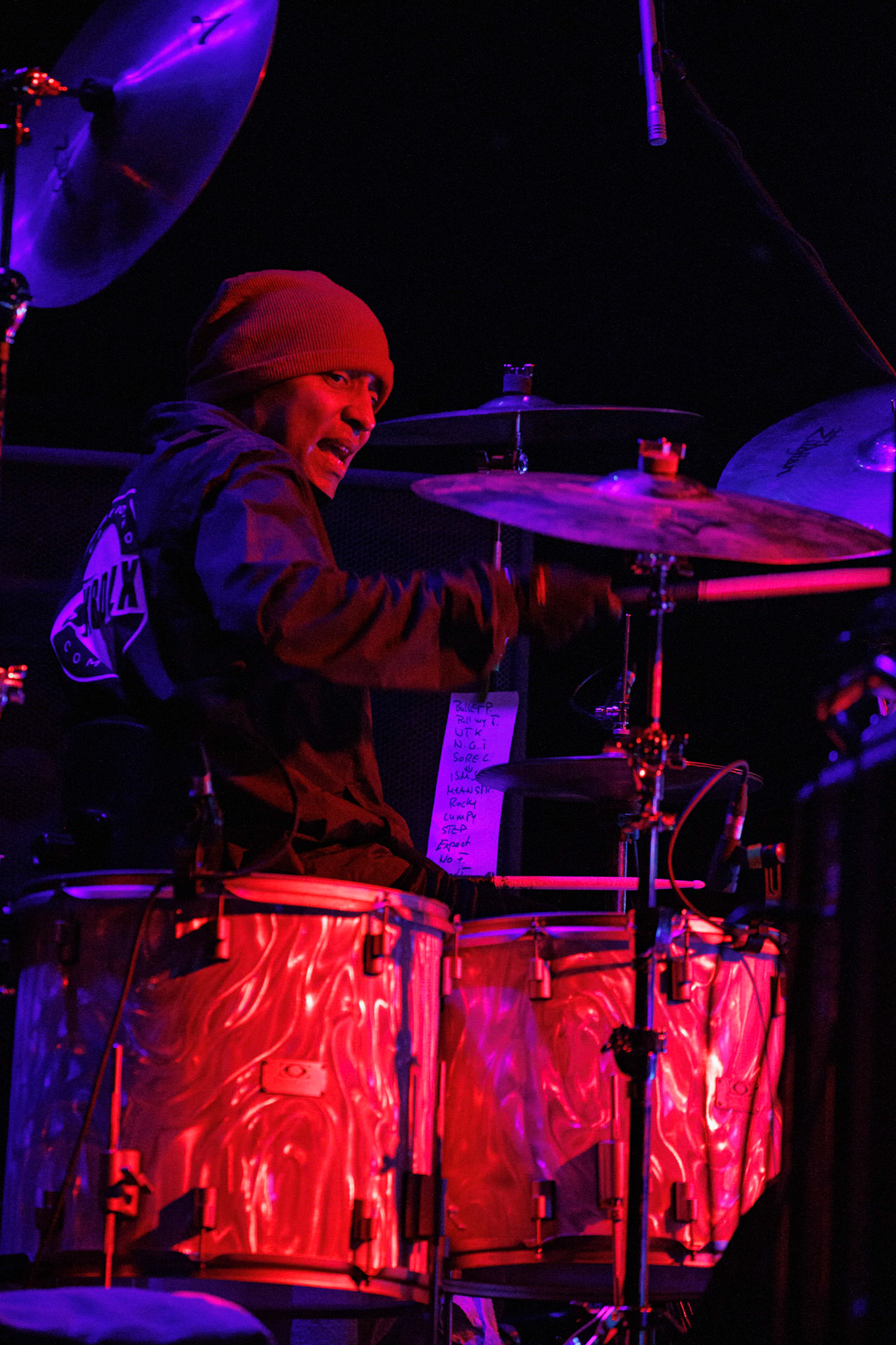 30.11.2021 koncert Dog Eat Dog - USA - hardcore, punkrock, rap, metal, hip hop, reggae, soul, funk,n/z Dave Neabore (bass), n/z John Connor (vocals), n/z Brandon Finley (drums), n/z Roger Hammerli (guitar),n/z Bozez (sax &amp; beer),koncert Warszawa, Progresja 25 lat albumu Play Games -  Dog Eat Dog.fot. Andrzej Wasilkiewicz/Reporter