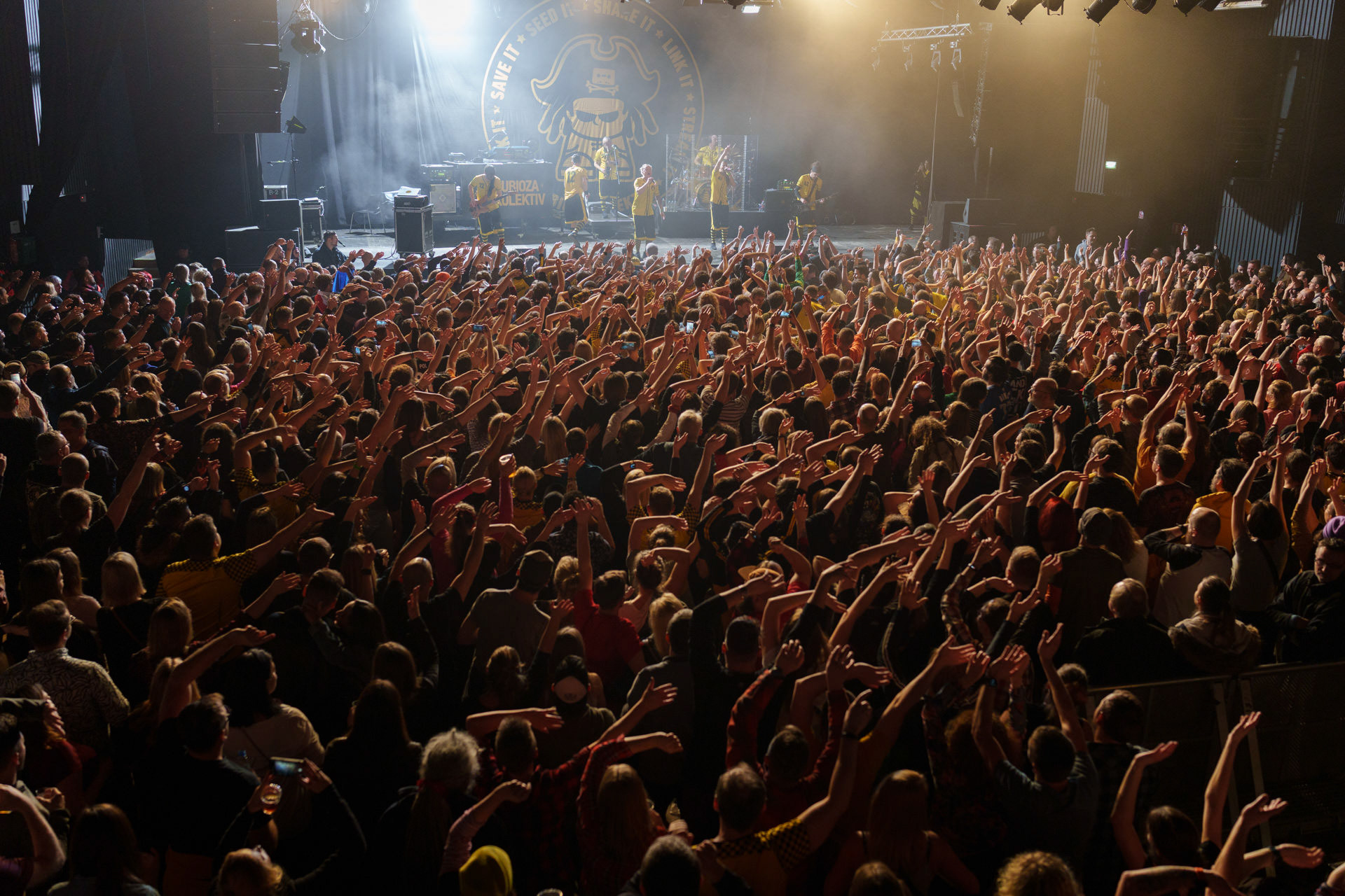 9.02.23 DUBIOZA KOLEKTIV - bosniacka grupa muzyczna, grajaca reggae, dub i rock. - Warszawa Progresja. Winiary Bookings.Fot. Andrzej Wasilkiewicz/Reporter