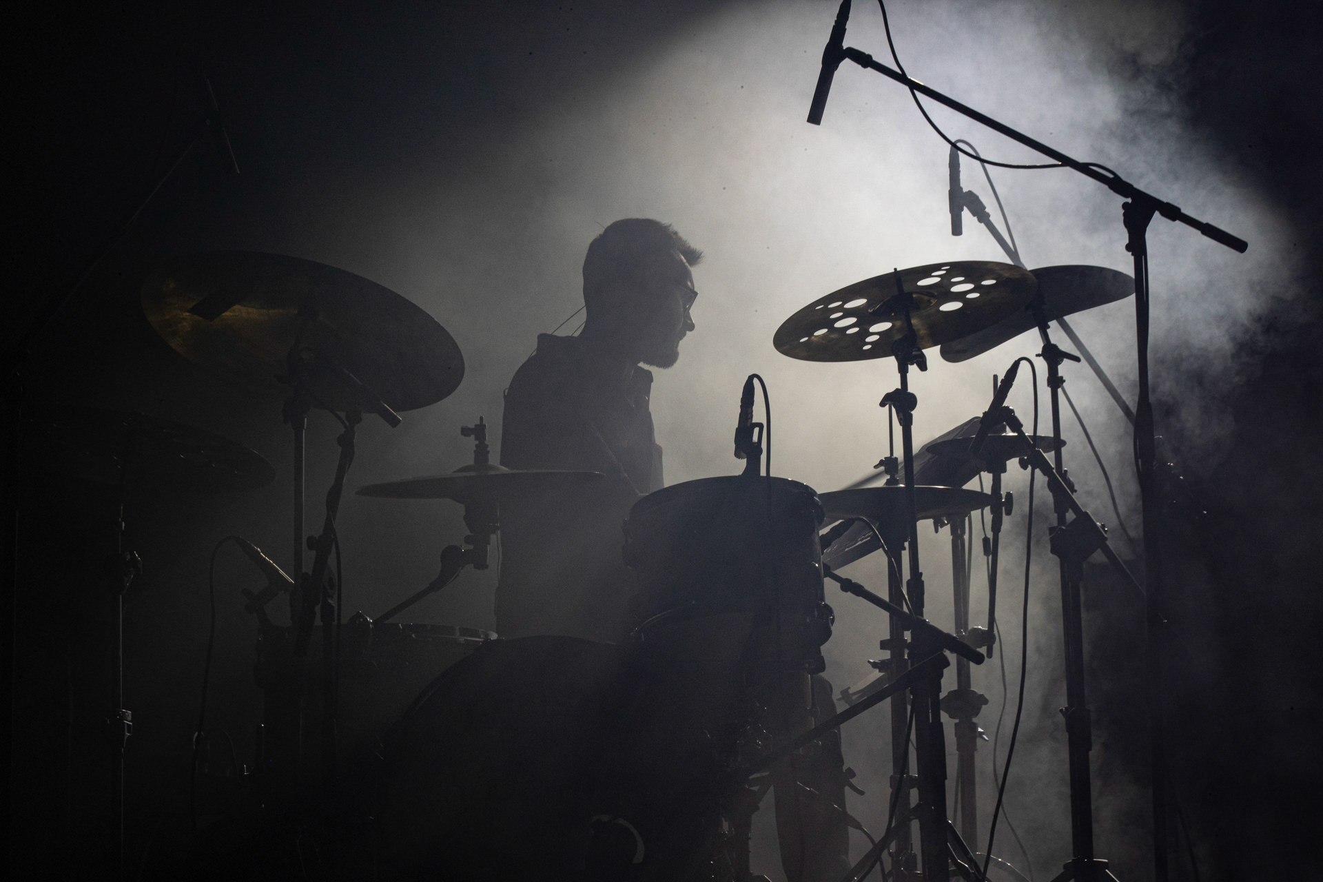 25.09.2021 The Dumplings - koncert Warszawa Progresja,n/z Mateusz Maciejewski perkusja,fot. Andrzej Wasilkiewicz/REPORTER