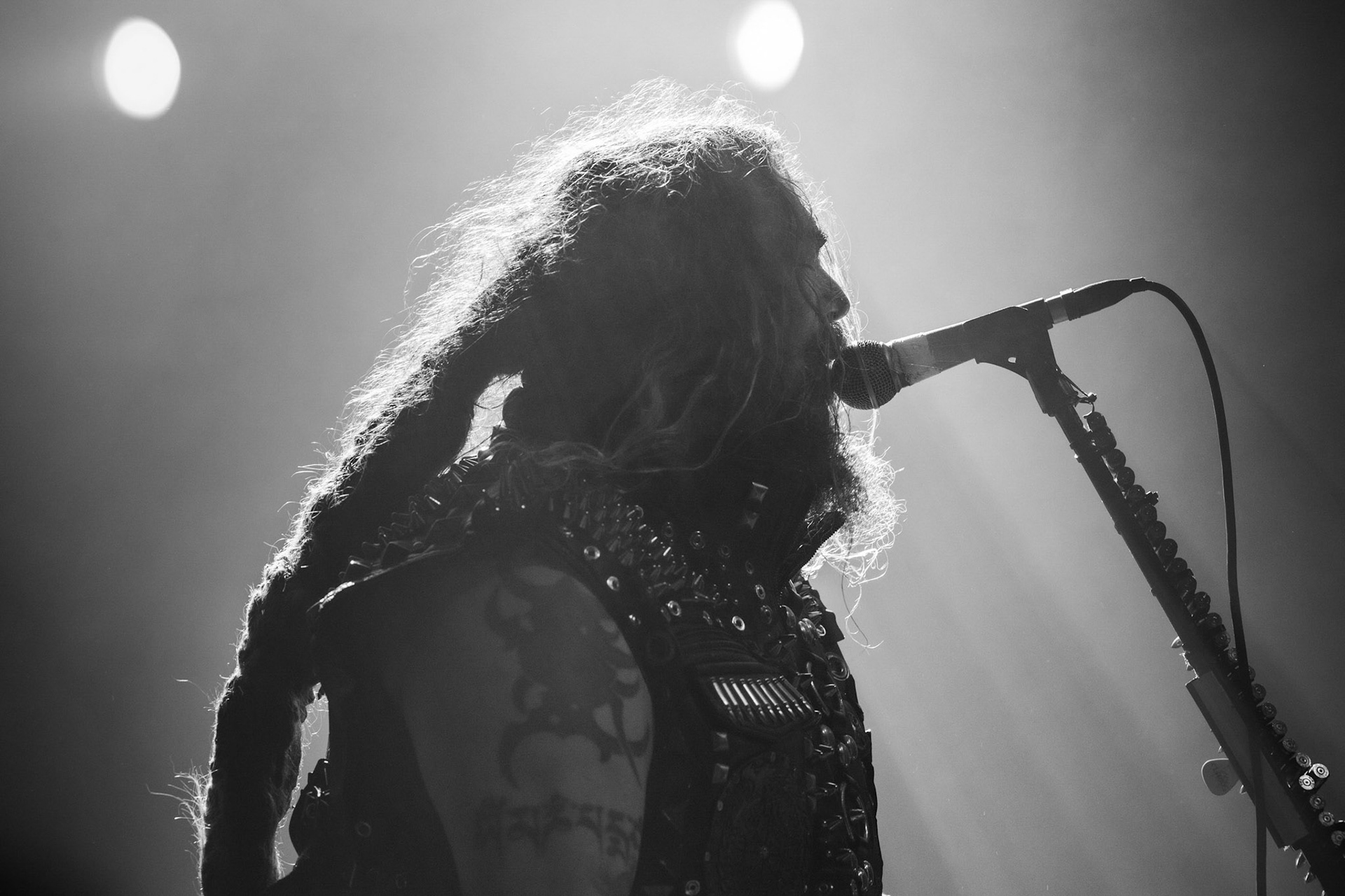 Max Cavalera wokal gitara  
Iggor Cavalera perkusja  
Marc Rizzo gitara  
Johny Chow gitara basowa 

Europejska trasa koncertowa Return Beneath Arise - Cavalera Conspiracy. 
Max i Iggor Cavalera ex-Sepultura.
Koncert w warszawskiej Progresji 20.11.2019
Live Nation Polska
groove metal, thrash metal, metal, 
fot. Andrzej Wasilkiewicz/Reporter