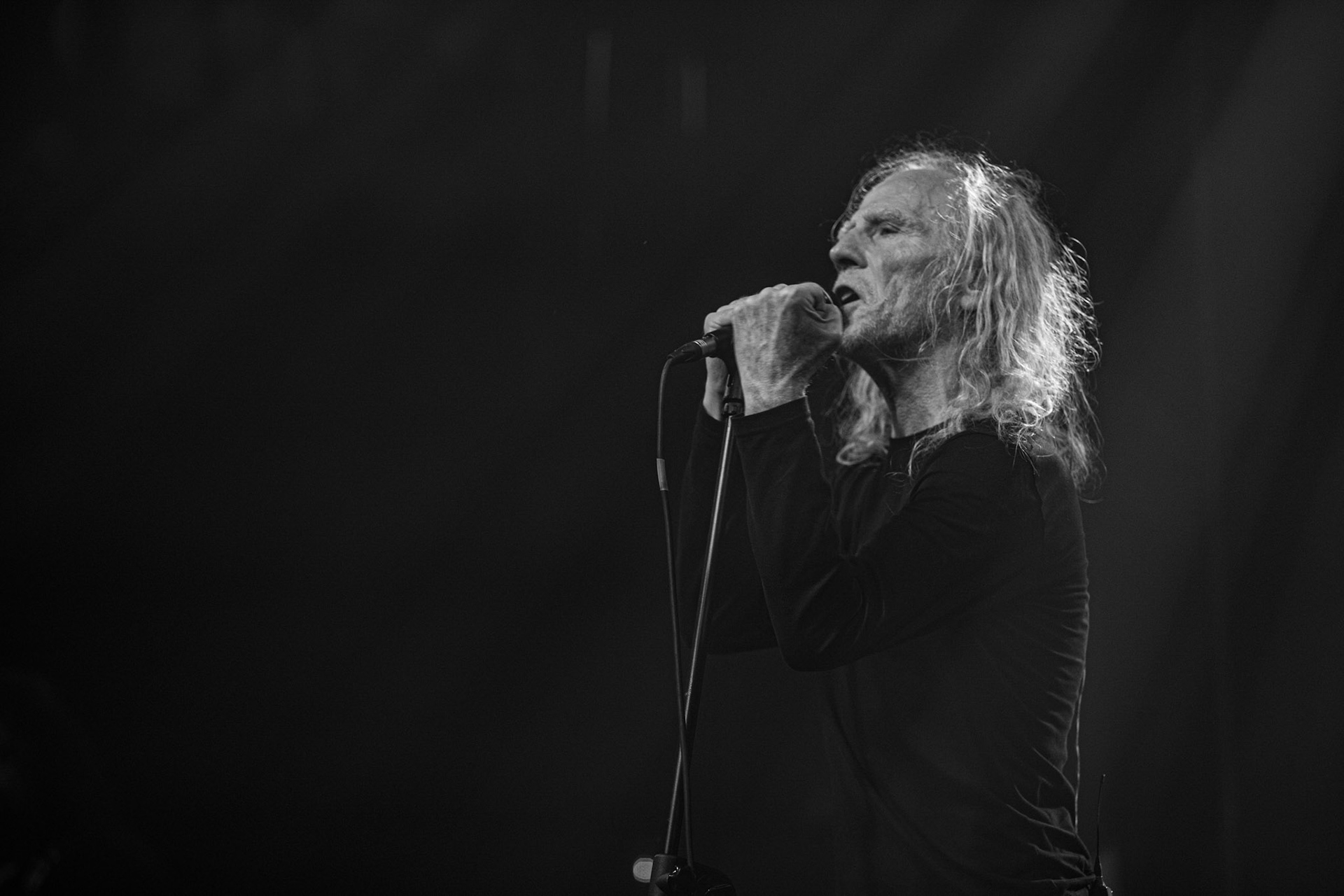 12.09.2021 - KAT i Roman Kostrzewski - koncert "Do zobaczenia w piekle" Wroclaw, Centrum Koncertowe A2.  Roman Kostrzewski – wokalJacek Nowak – perkusjaKrzysztof Pistelok – gitaraJacek Hiro – gitaraMichal Laksa – basGościnnie: Adam „Nergal” Darski (Behemoth)Piotr „Peter” Wiwczarek (Vader),Tomasz „Titus” Pukacki (Acid Drinkers)Adrian „Fred” Frelich (Dragon)Krzysztof „Fazi” Oset (ex-Kat)Piotr „Mancover” Mańkowski (Wolf Spider)Wacław „Vogg” Kiełtyka (Decapitated)Marek „Spider” Pająk (Vader)Jarek „Gronos” Gronowski (Dragon, ex-Kat)Paweł „Baitel” Pasek (Decapitated) Piotr Radecki (ex-Kat &amp; Roman Kostrzewski)fot. Andrzej kaziq Wasilkiewicz