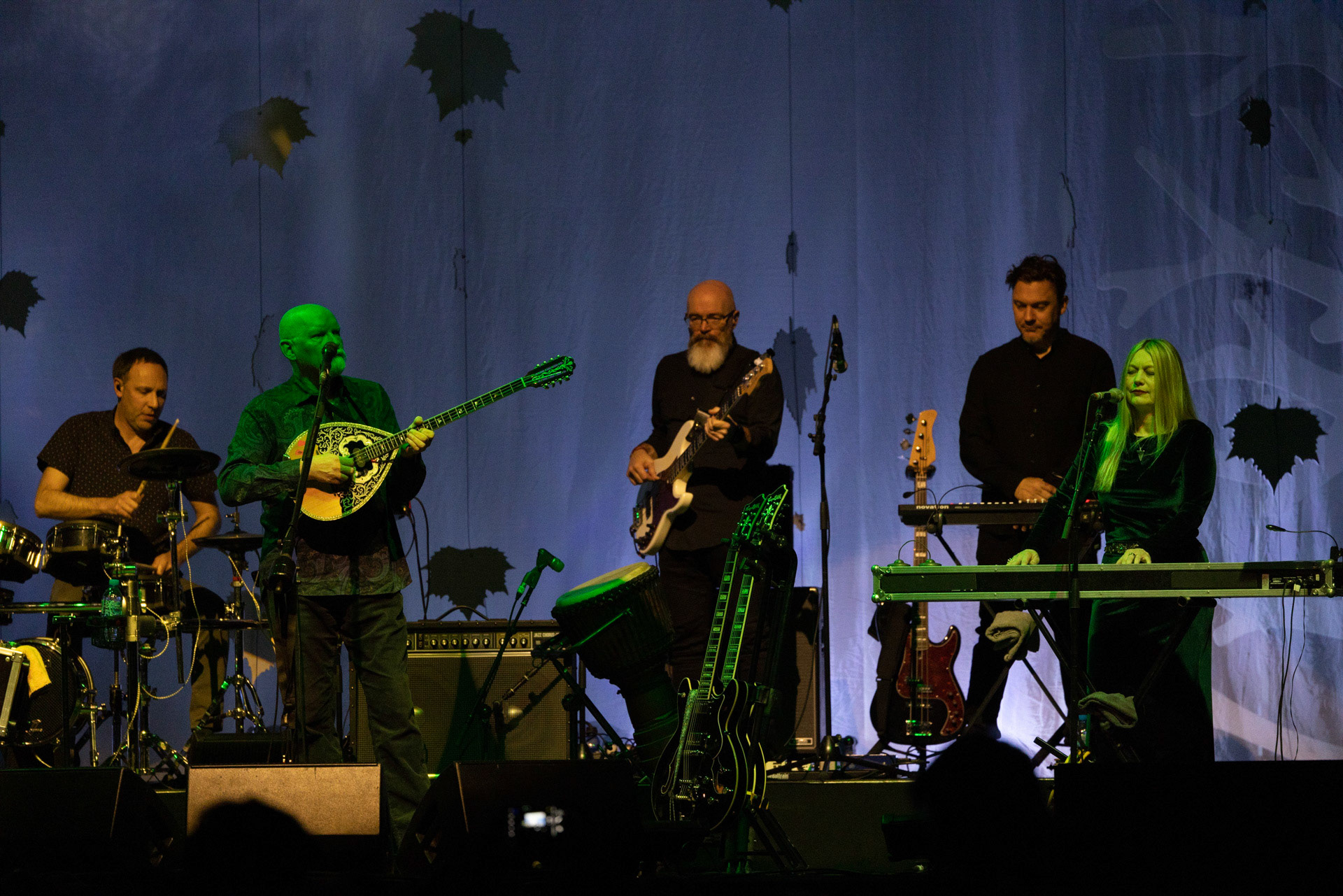 5.05.2022 Dead Can Dance - europejska trasa koncertowa Europa – 2022. Brendan Perry, Lisa Gerrard wraz zespolem w Lodzkiej Atlas Arena. n/z Brendan Perry – vocals, instrumentation, n/z Lisa Gerrard – vocals, instrumentation, Neoclassical, darkwave, ambient,art rock, avantgarde, gothicrock, dream pop, new age, rock alternative, pop alternative, pagan rock, Rock alternative, rock, electronic, folk, experimental. PIAS Recordings. Charm Music. Fot. Andrzej Wasilkiewicz/Reporter