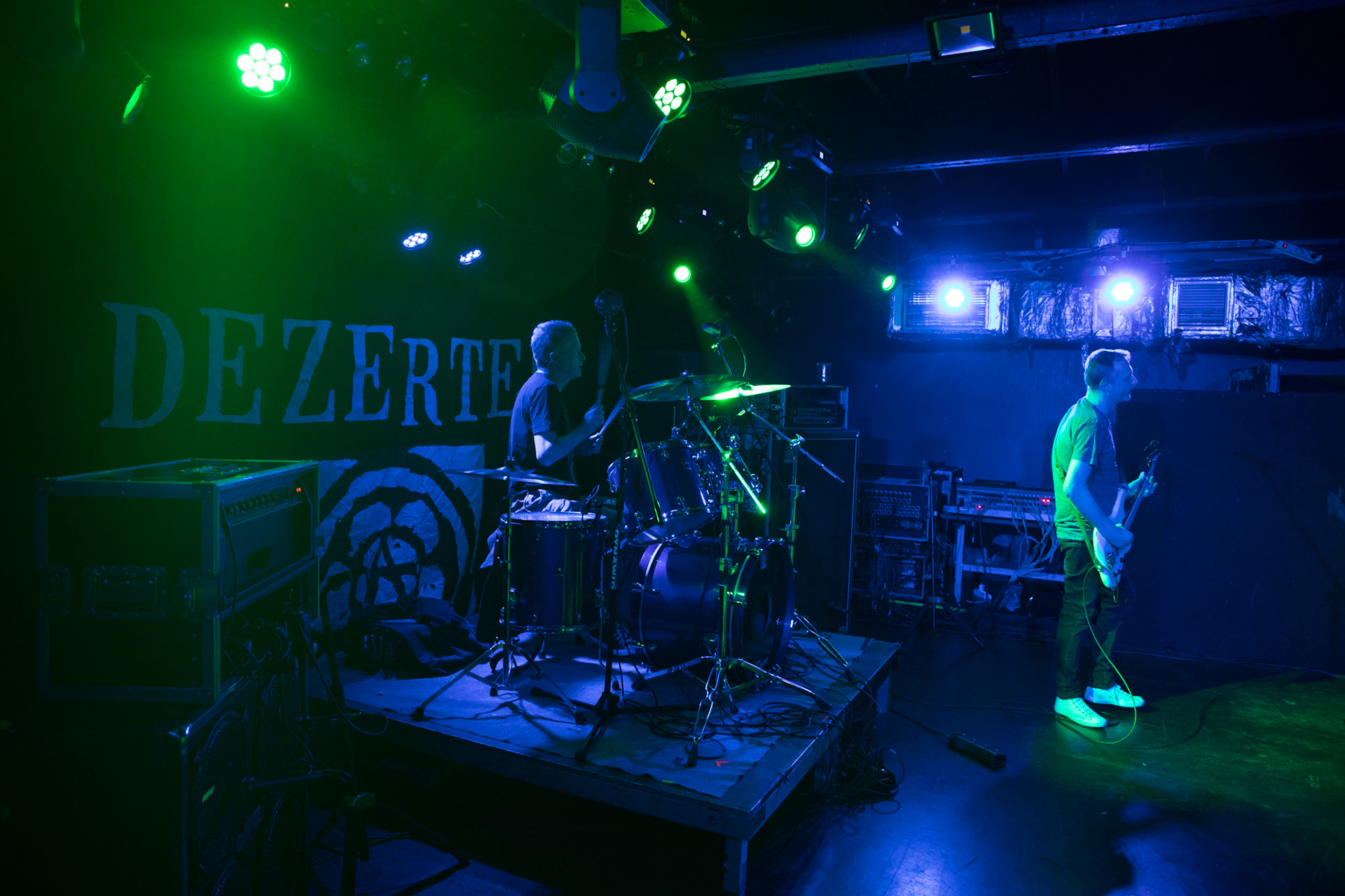 9.12.2017r Dezerter koncert Proxima, Robert Robal Matera gitara, wokal, Krzysztof Grabowski perkusja , Jacek Chrzanowski gitara basowa fot. Andrzej Wasilkiewicz/Reporter