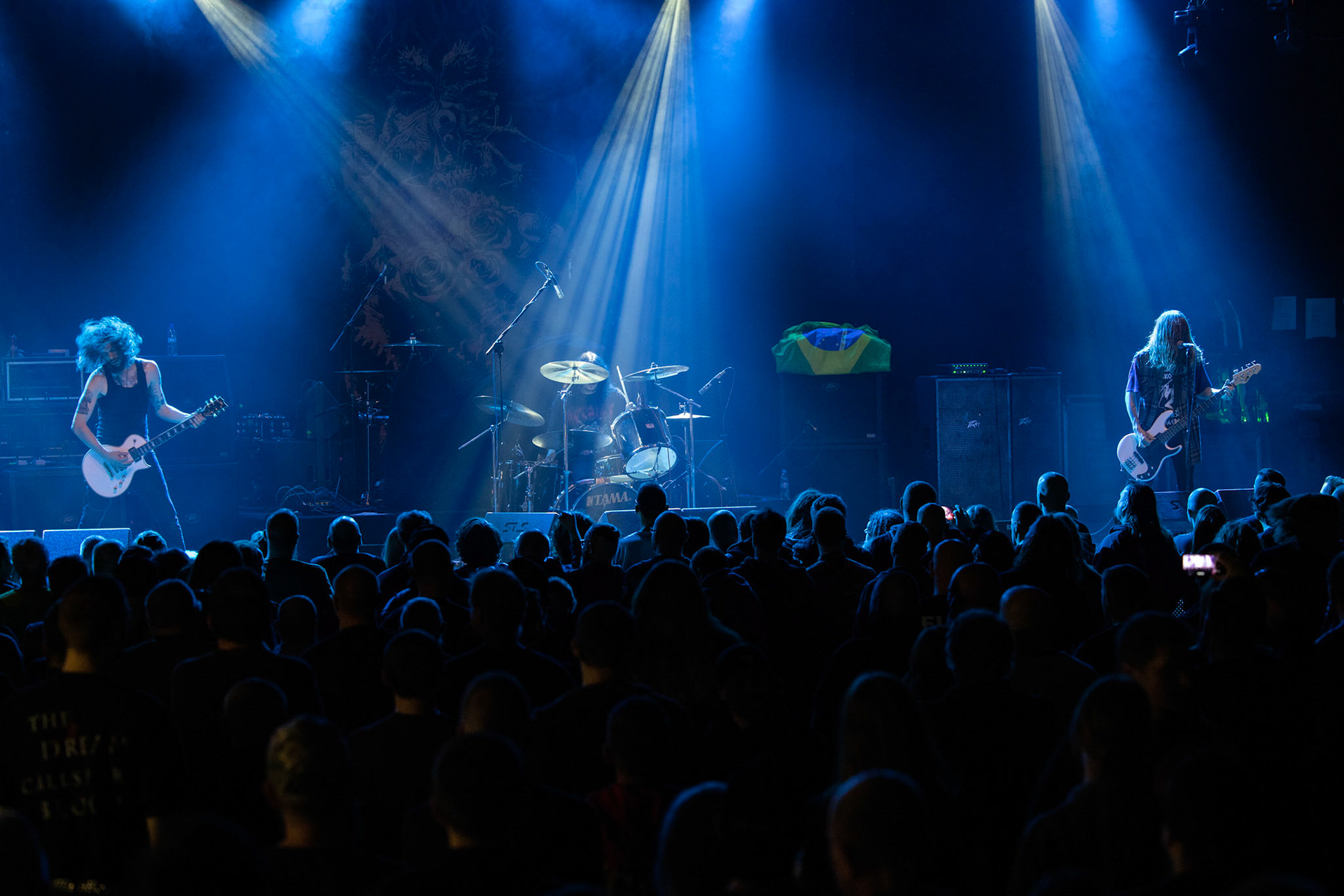 Igor A Cavalera wokal gitara basowa
Travis Stone gitara
Johnny Valles perkusja
Support podczas europejska trasa koncertowej Cavalera Conspiracy 
Return Beneath Arise - Max i Iggor Cavalera ex-Sepultura
Koncert w warszawskiej Progresji 20.11.2019
heavy metal, thrash metal, metal,
groove metal, thrash metal, metal, 
fot. Andrzej Wasilkiewicz/Reporter