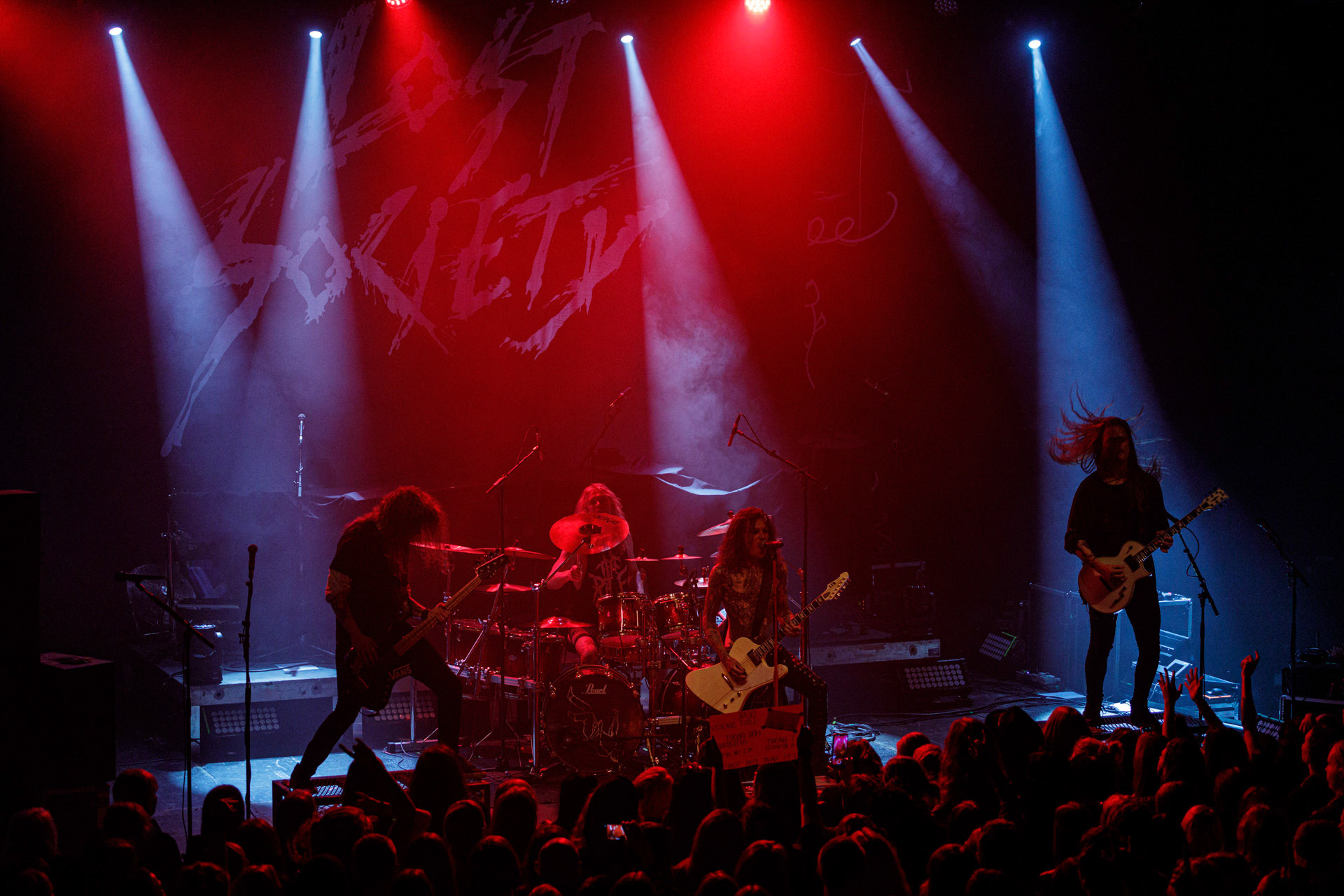 1.10.2022 Lost Society – na warszawskim koncercie trasy Sick and Dangerous Tour 2022 - finski thrash metalowy zespol, zalozony w 2010 roku w Jyvaskyla przez Samy Elbanna. W 2012 roku grupa wygrala w krajowych eliminacjach do Global Battle Of the Bands.  Lost Society zagrali przed BLIND CHANNEL w skladzieSamy Elbanna – wokal, gitara,Arttu Lesonen – gitara,Mirko Lehtinen – gitara basowa,Ossi Paananen – perkusja,Produkcja Winiary Bookings, klub Progresja, patronat Antyradio,fot. Andrzej Wasilkiewicz/Reporter