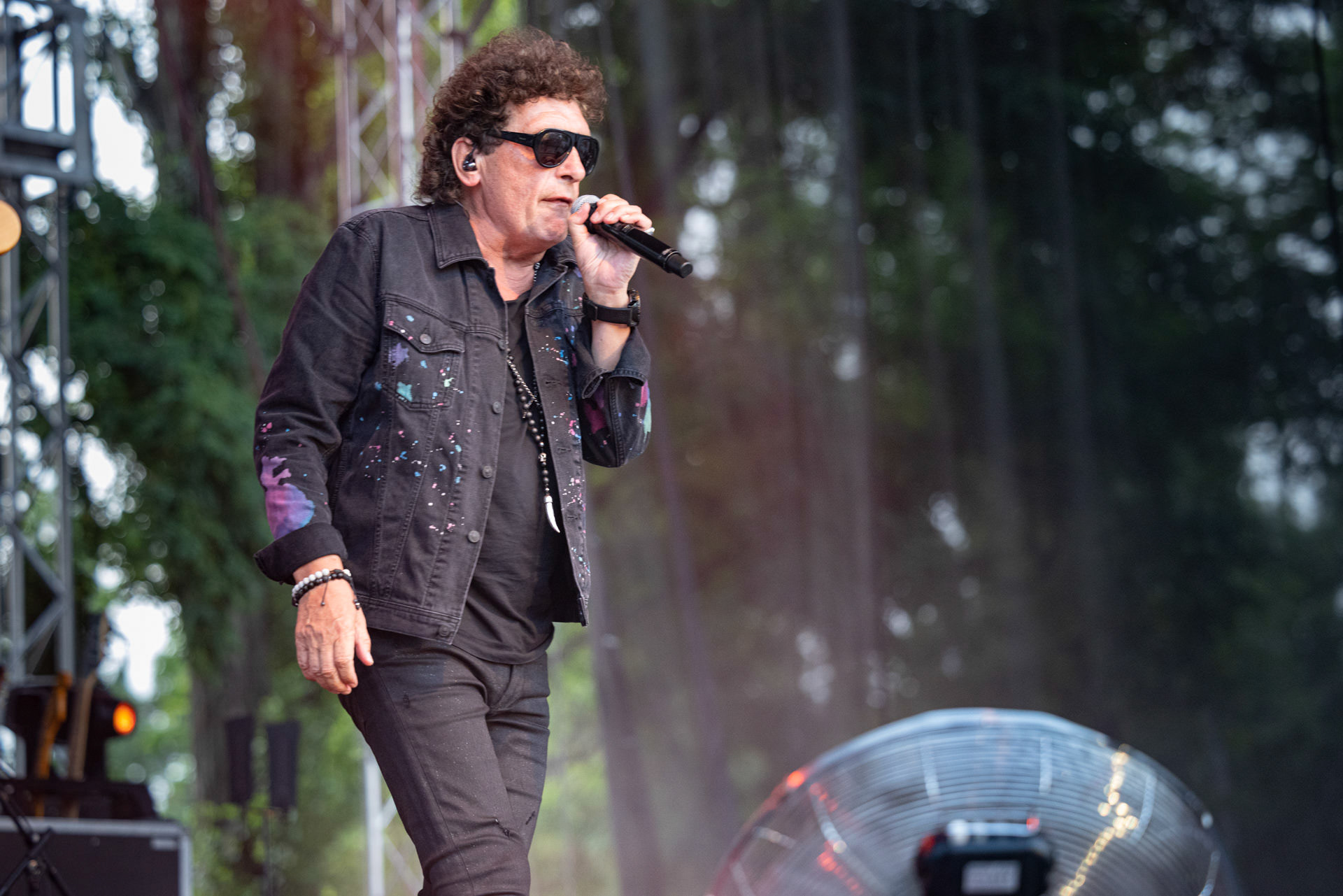 Koncerty Lady Pank w ramach urodzinowej trasy LP40 warszawska Pogresja.Gramy do Woli. Polski Rock, pop, soft rock, polska grupa rockowa z czasów PRL.n/z. Janusz Panasewicz – wokal, Fot. Andrzej kaziq Wasilkiewicz/Reporter