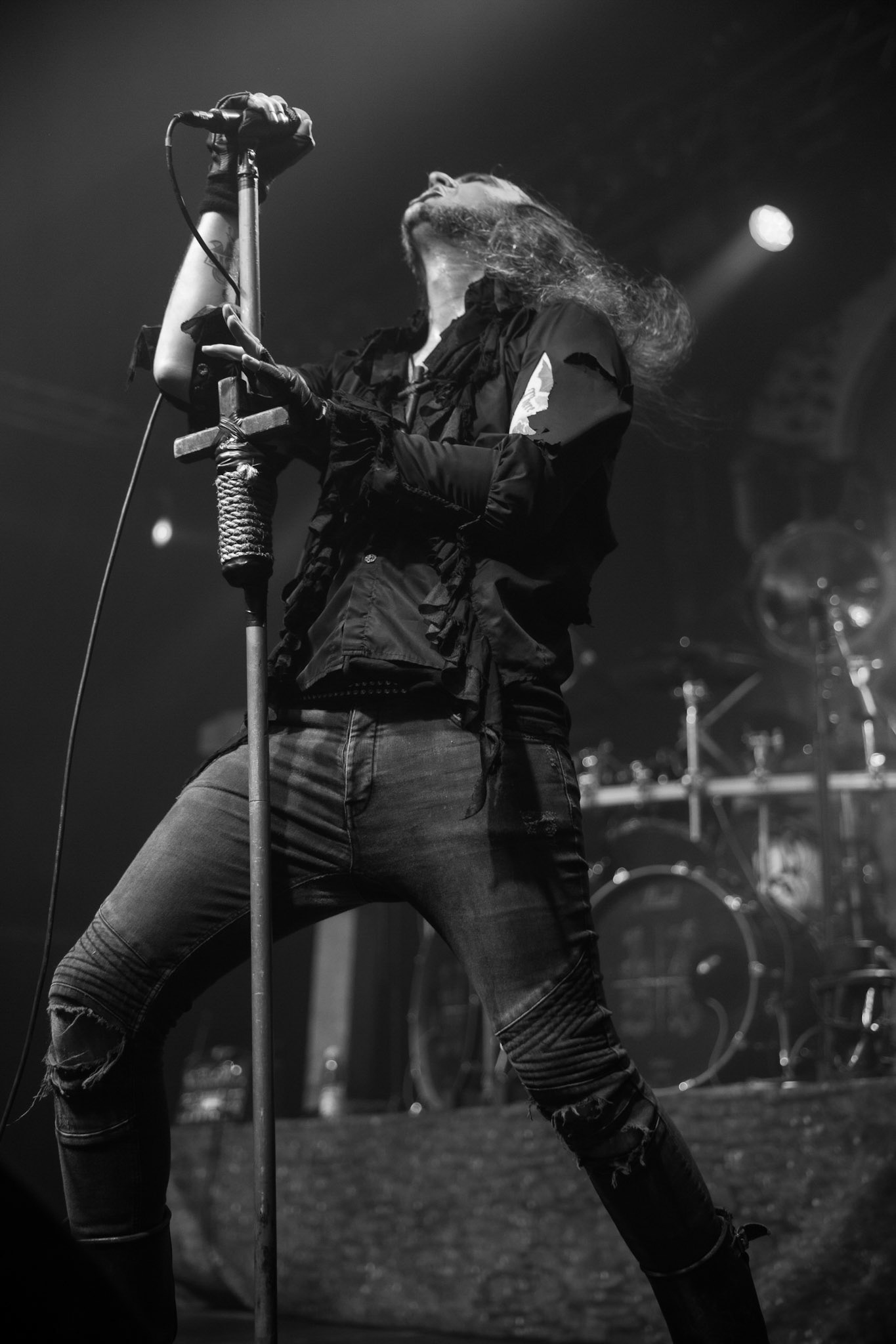 25.11.2019 Warszawa Klub Progresja Europejska Trasa Moonspell z Rotting Christ 2019
koncert Moonspell
N/z Fernando Langsuyar Ribeiro wokal  
N/z Ricardo Amorim gitara  
N/z Pedro Passionis Paixăo instrumenty klawiszowe  
N/z Miguel Mike Gaspar perkusja  
N/z Aires Pereira gitara basowa 
fot. Andrzej Wasilkiewicz/REPORTER