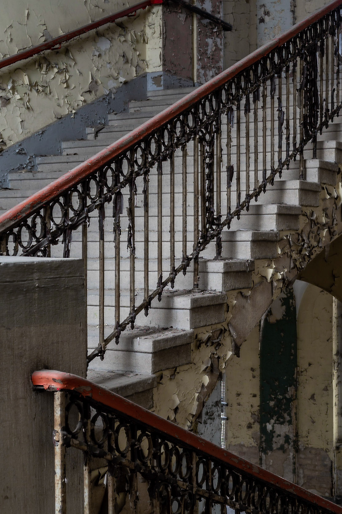 Abandoned Sanatorium – Waldhaus 