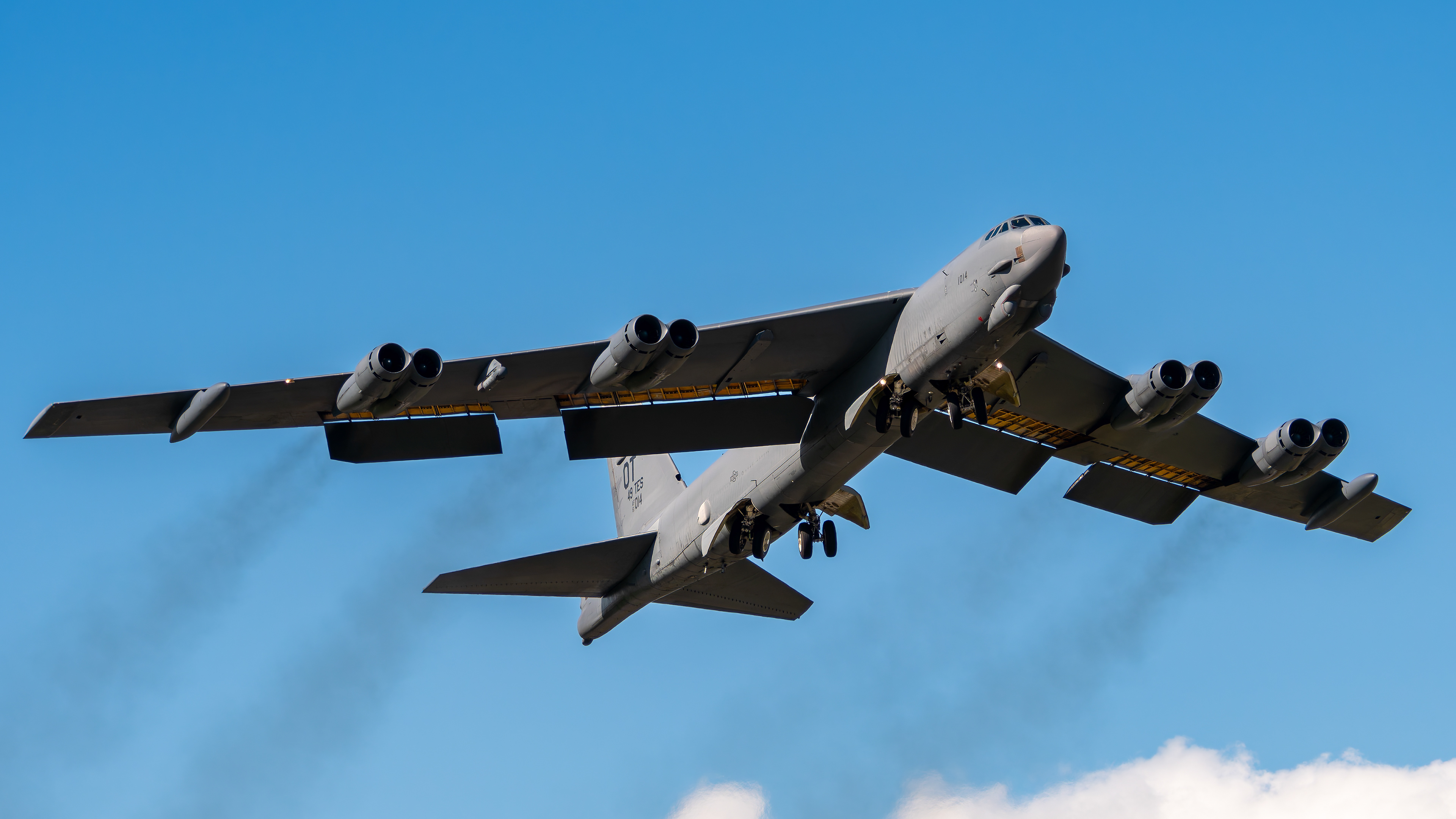 United States Air Force - Boeing B-52H Stratofortress - 61-0014 (SCALP94)