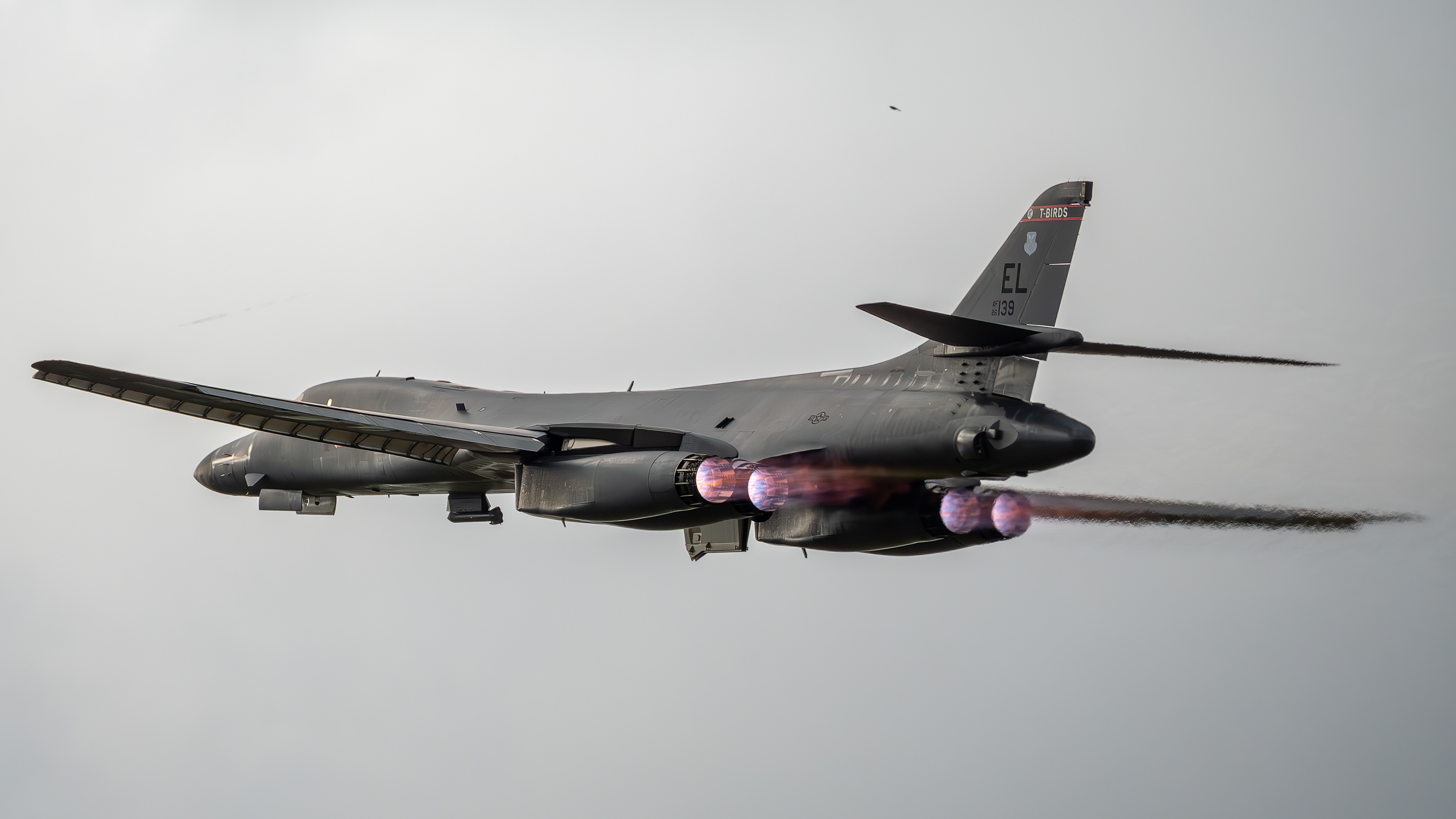 United States Air Force - B-1B Lancer - 86-0120 (TAFFY46)