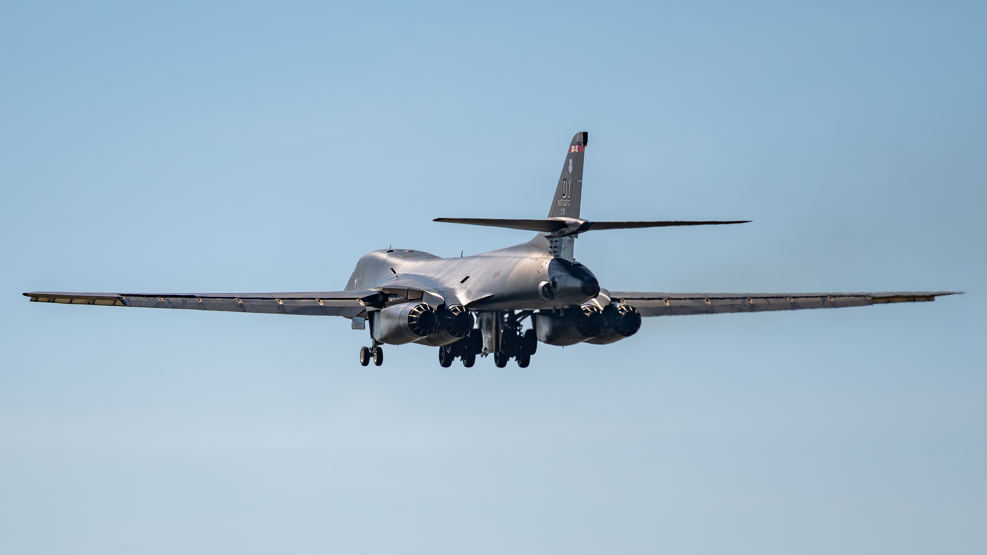 United States Air Force - Rockwell B-1B Lancer - 86-0140 (JINGO21)