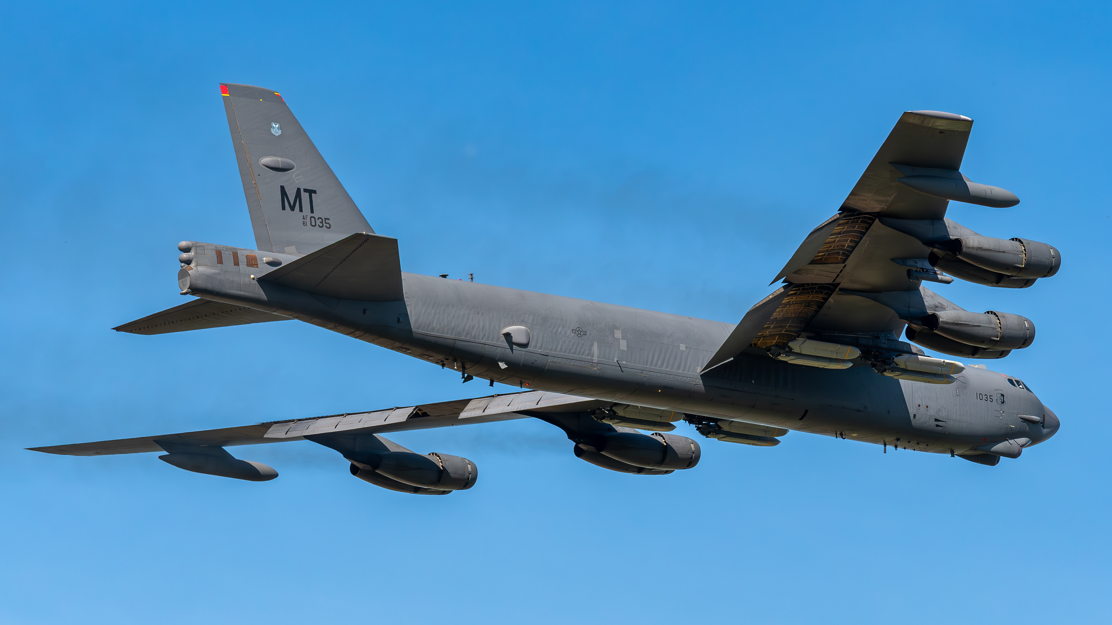 United States Air Force - B-52H Stratofortress - 61-0035 (ORKIN46)