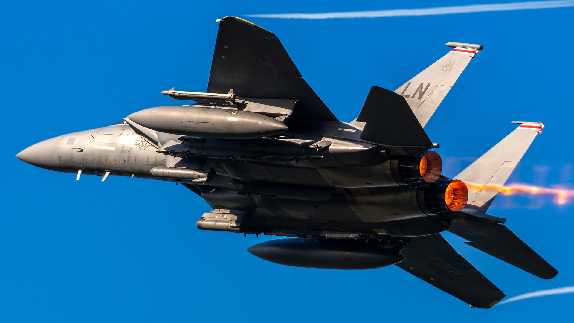 United States Air Force - F-15E Strike Eagle - 01-2002 (CUSTER22)