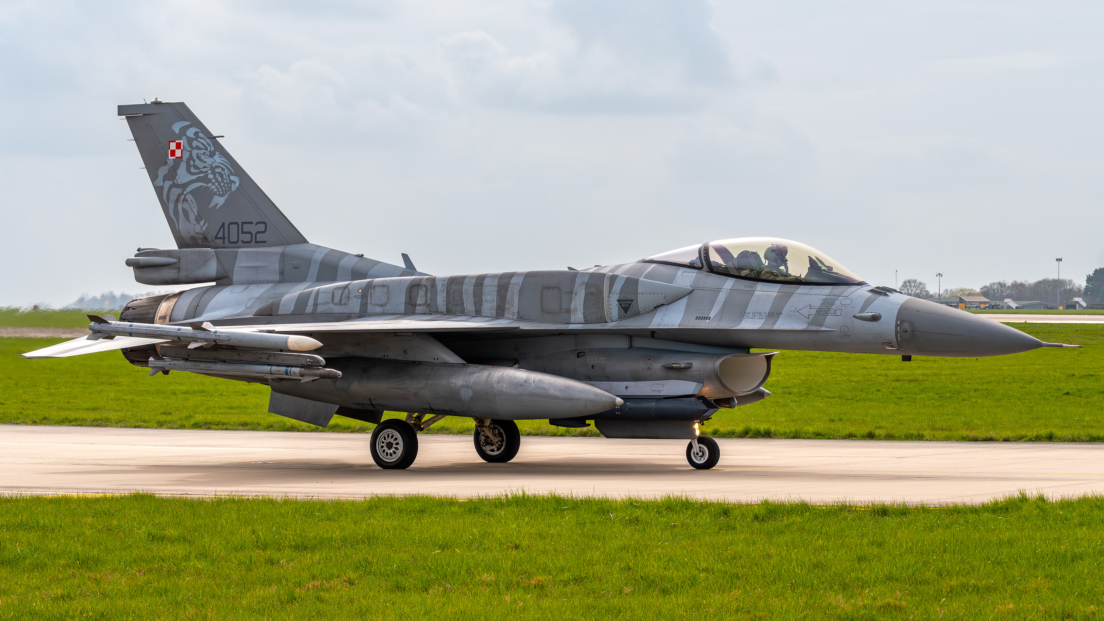 Polish Air Force - F-16C - 4052