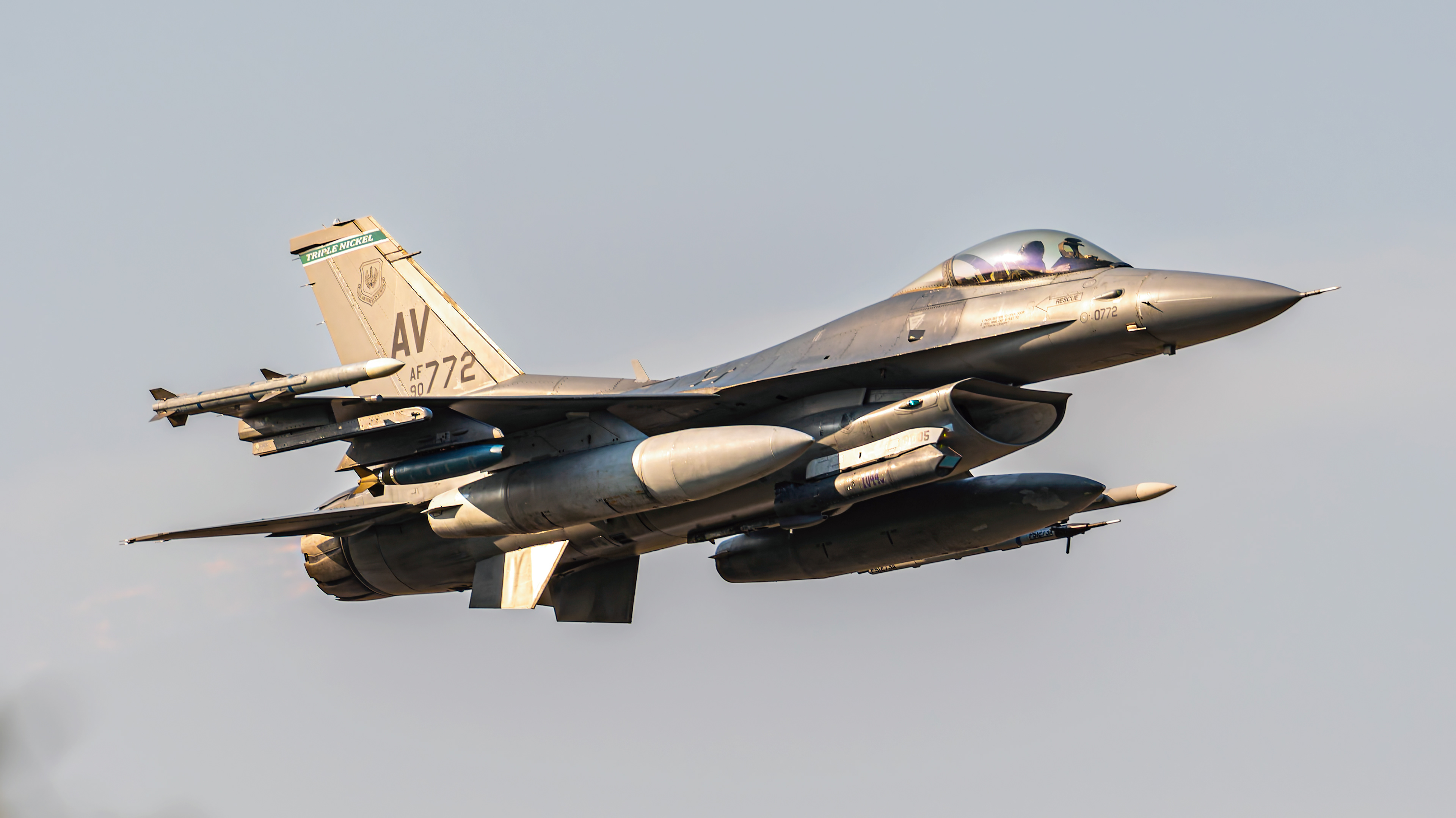 USAF - F-16C Fighting Falcon (90-0772)