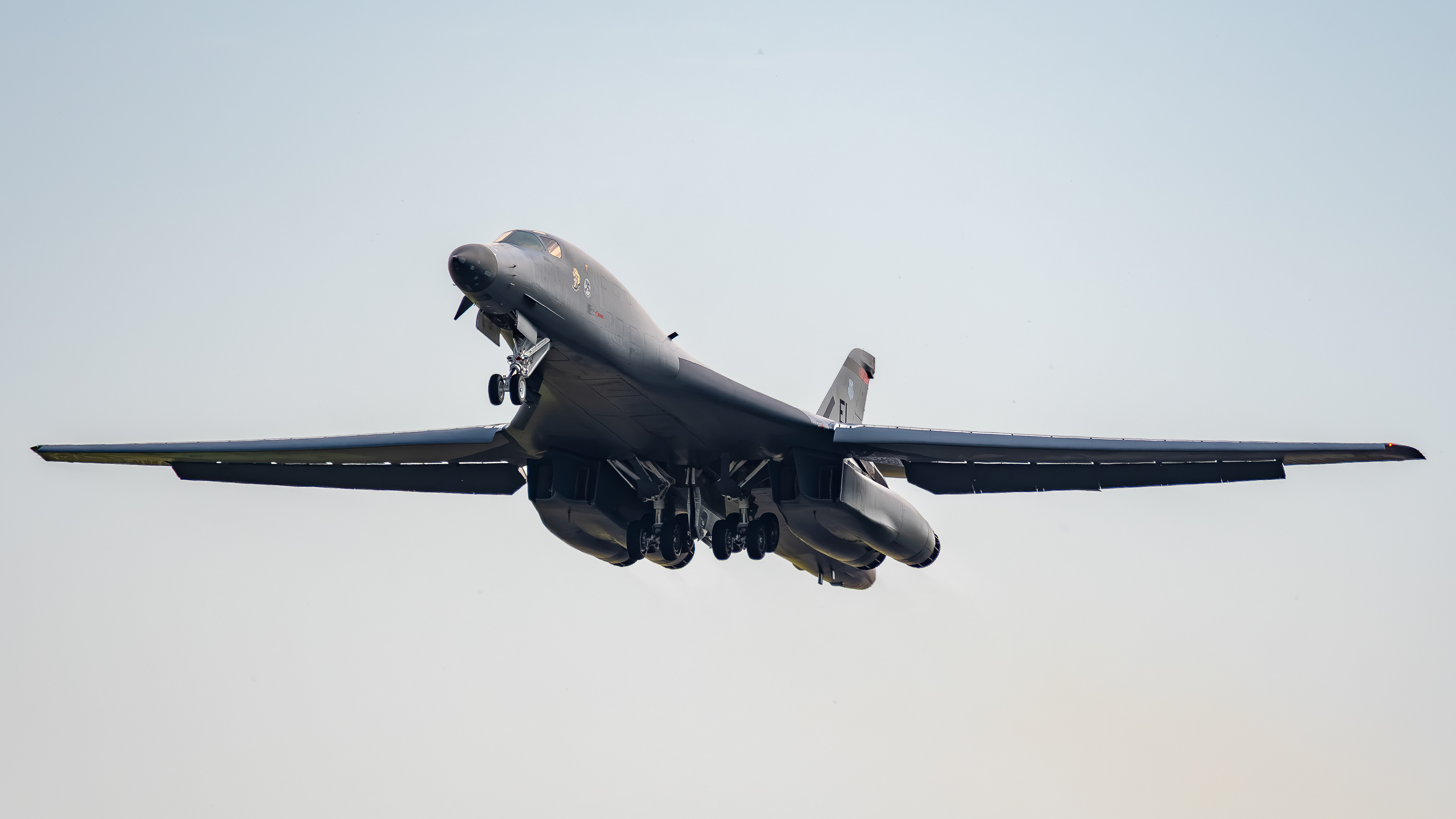 United States Air Force - Rockwell B-1B Lancer - 85-0069 (JINGO22)
