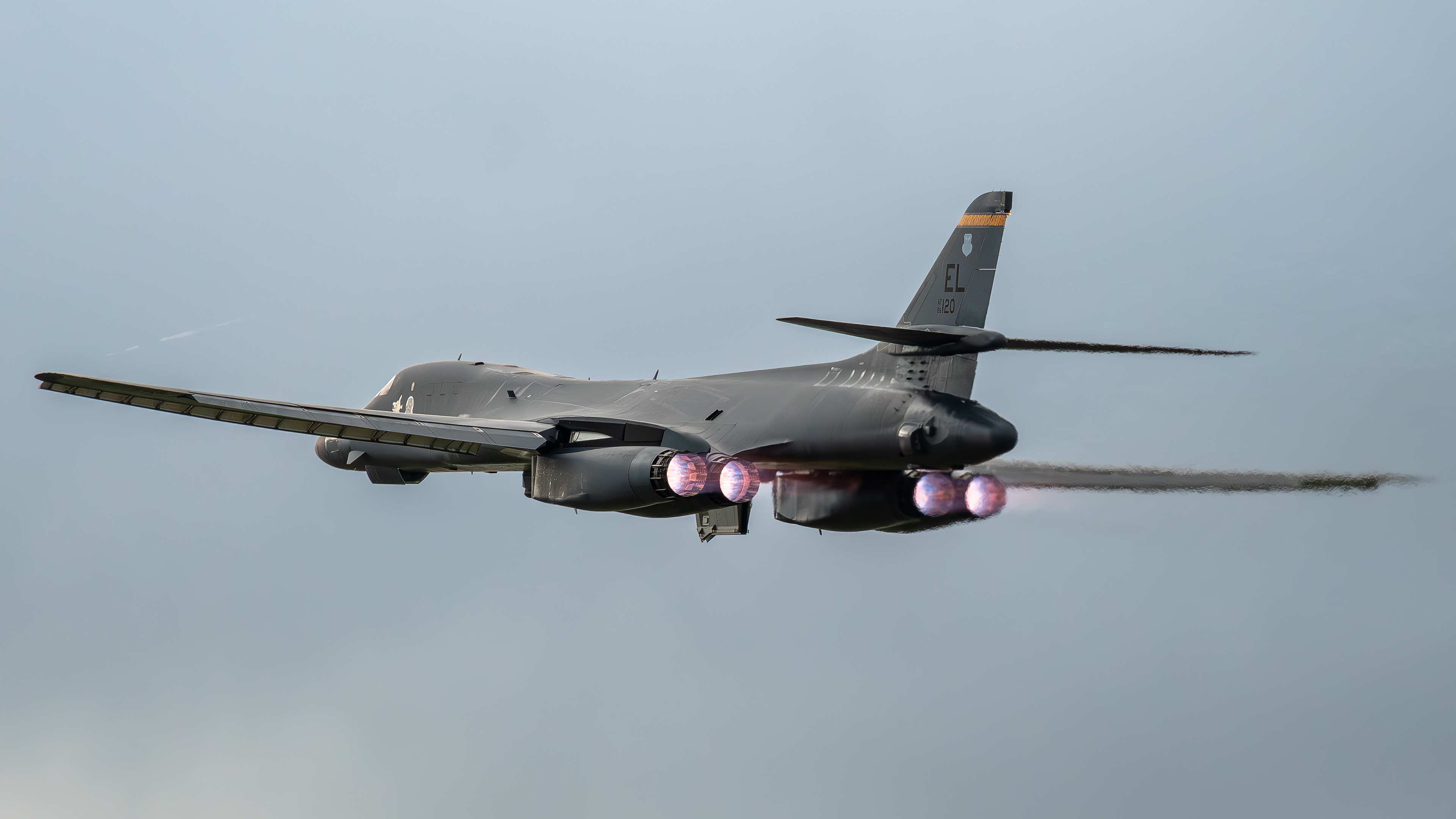 United States Air Force - B-1B Lancer - 86-0139 (TAFFY47)