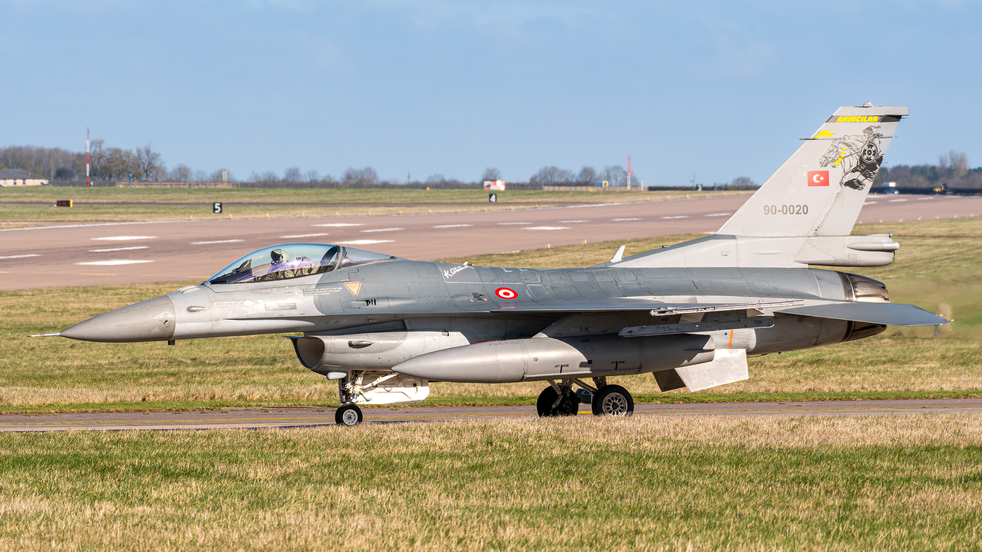 Turkish Air Force - F-16C - 92-0020 (TANGO1)