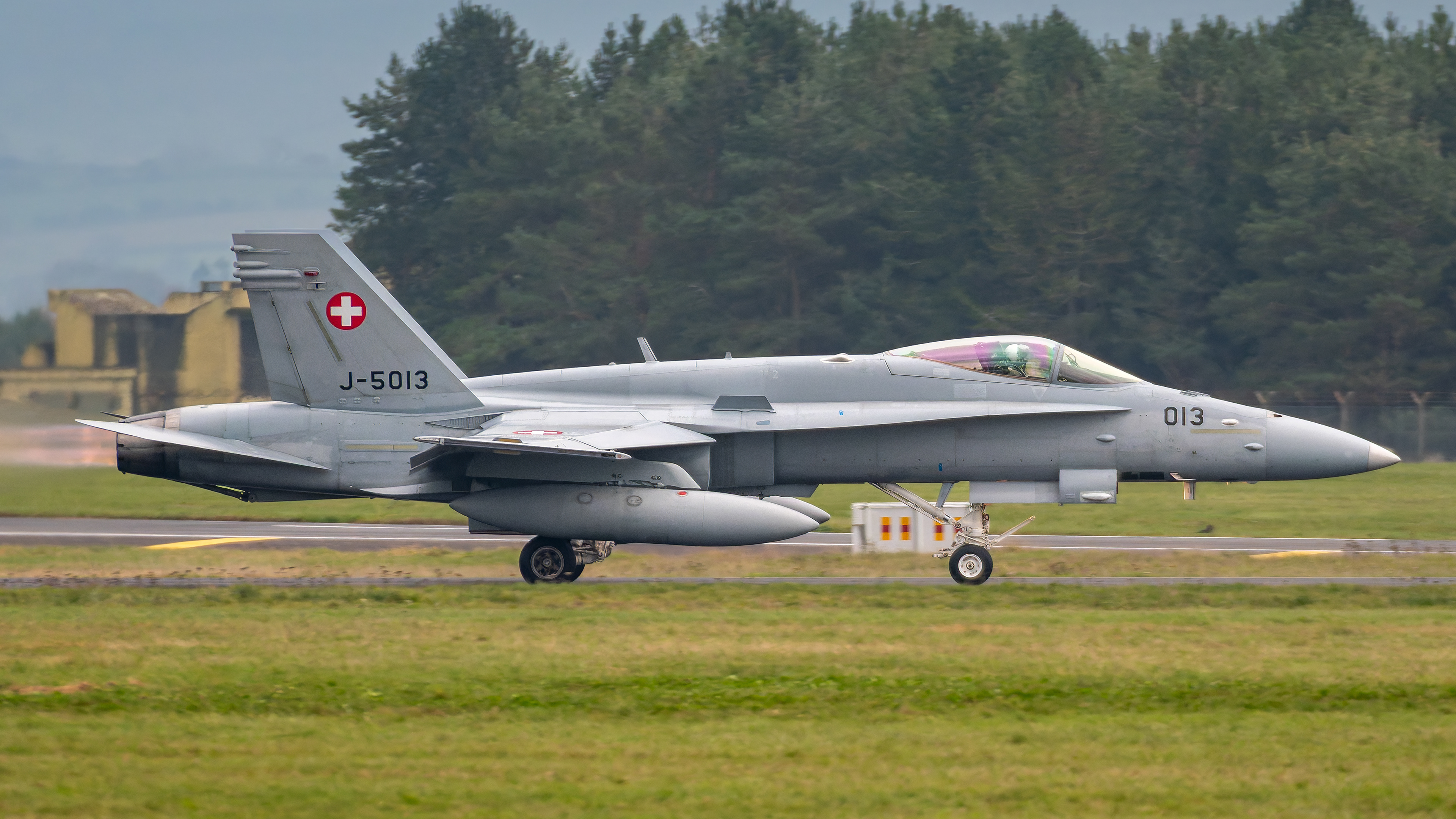 Swiss Air Force - F/A-18C Hornet - J-5013 (TALENT21)
