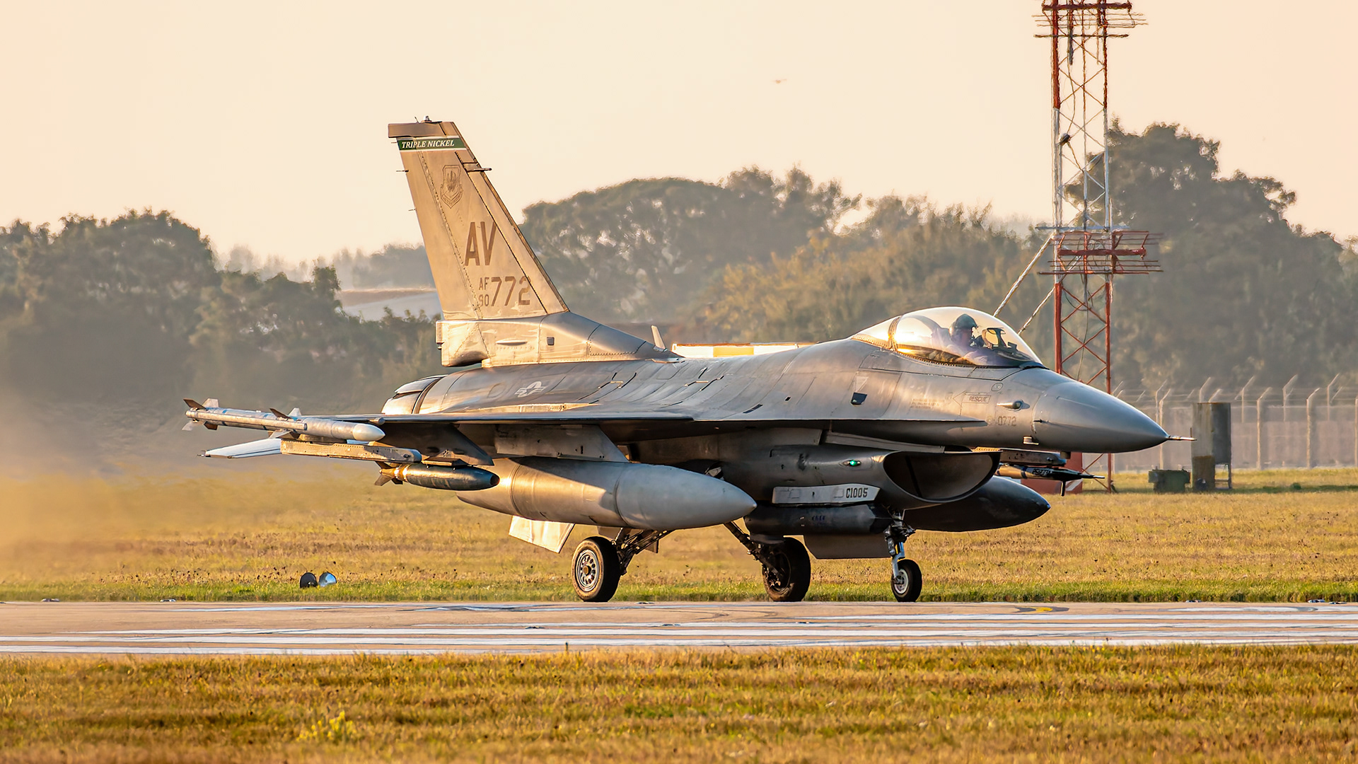 USAF - F-16C Fighting Falcon (90-0772)