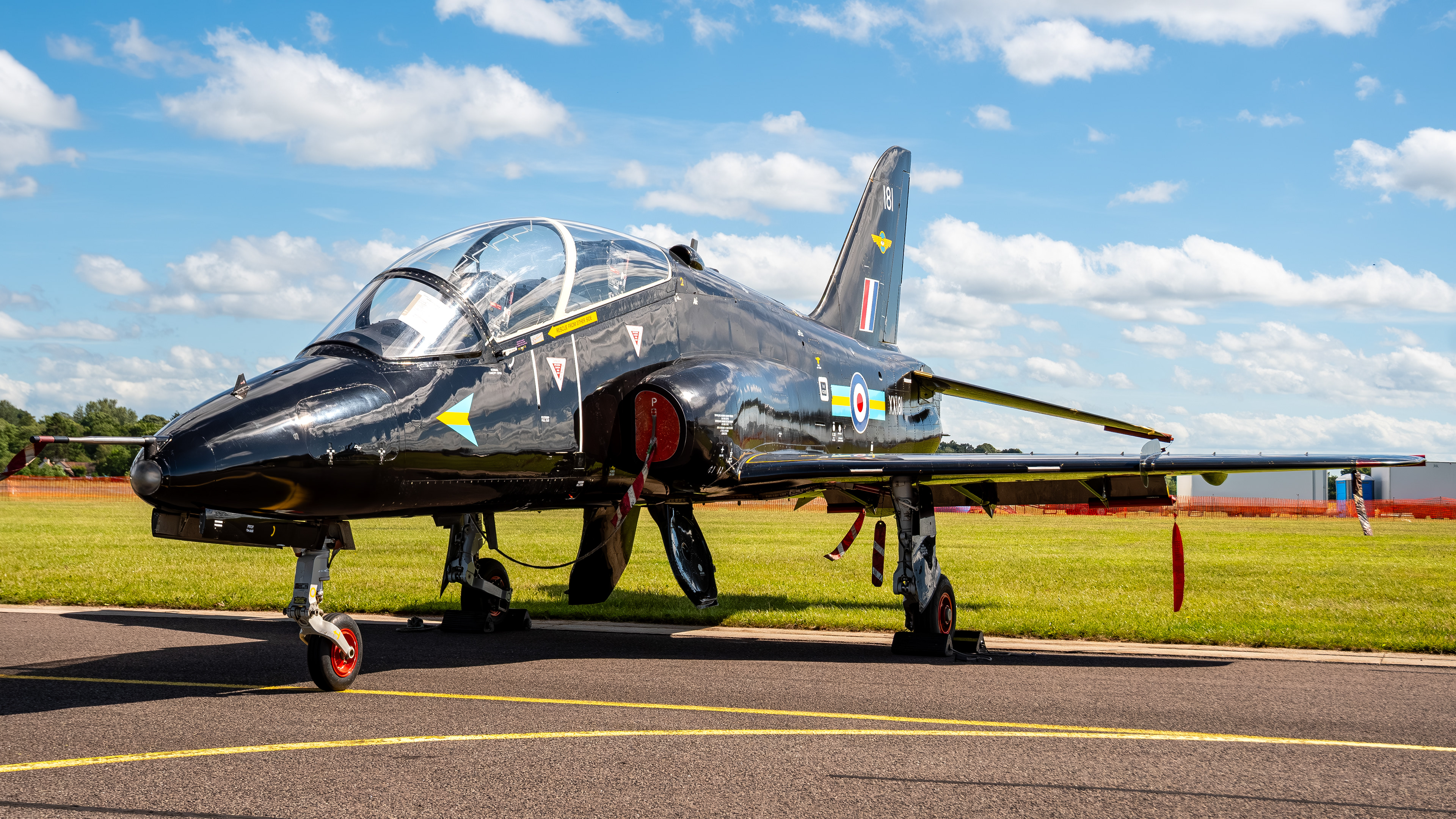 Royal Air Force - Hawk T.1 - XX181